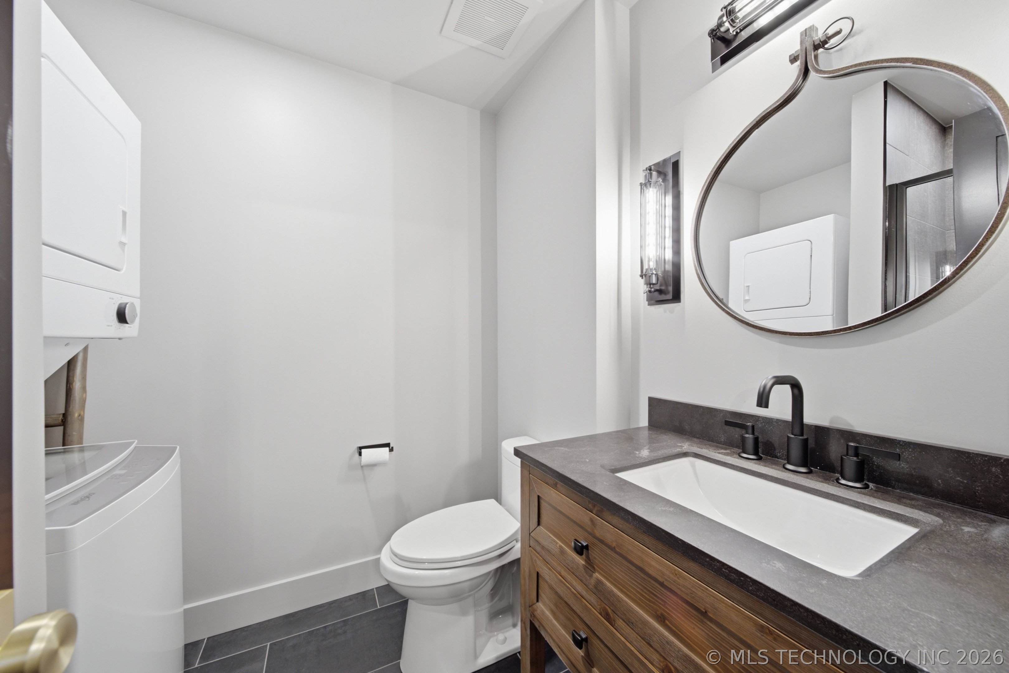 4650 S Columbia Place Tulsa OK 74105
