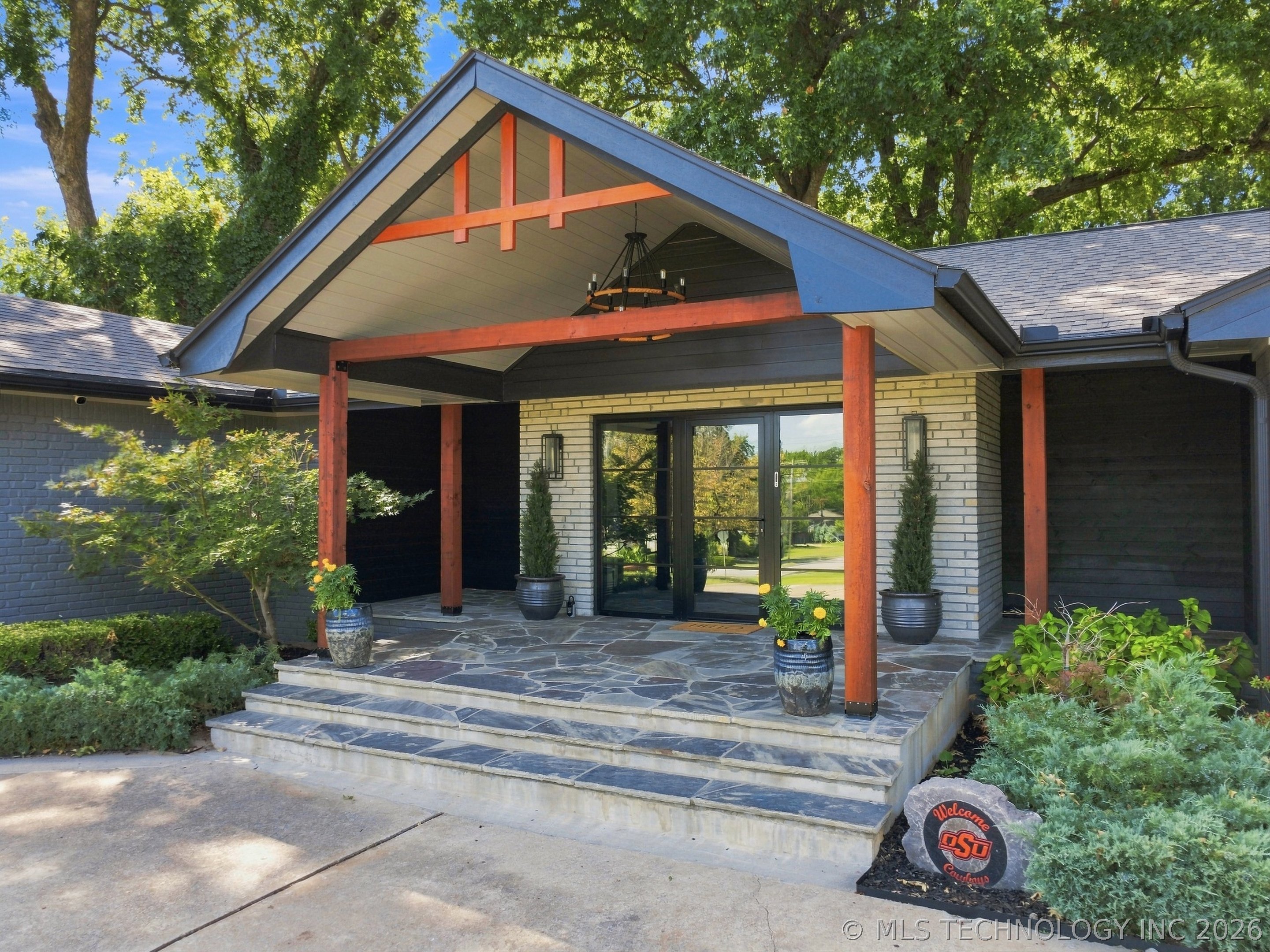 4650 S Columbia Place Tulsa OK 74105