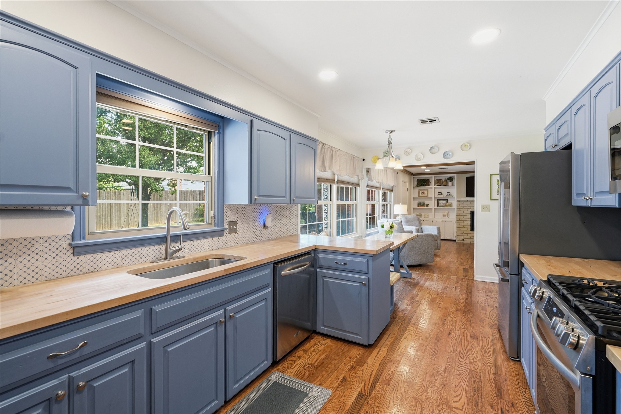 4167 E 47th Place Tulsa OK 74135