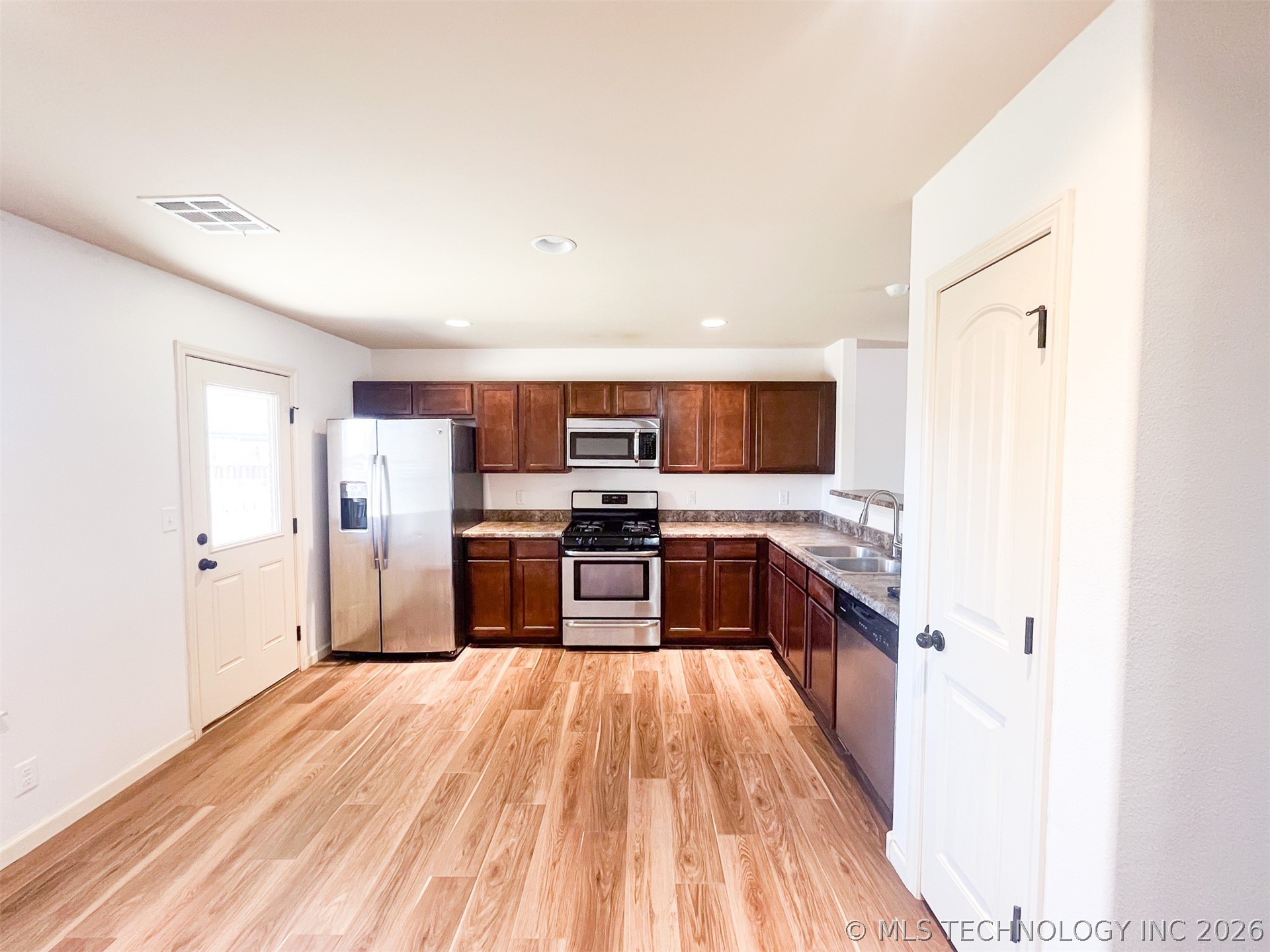 3347 S 207th Eastavenue Broken Arrow OK 74014