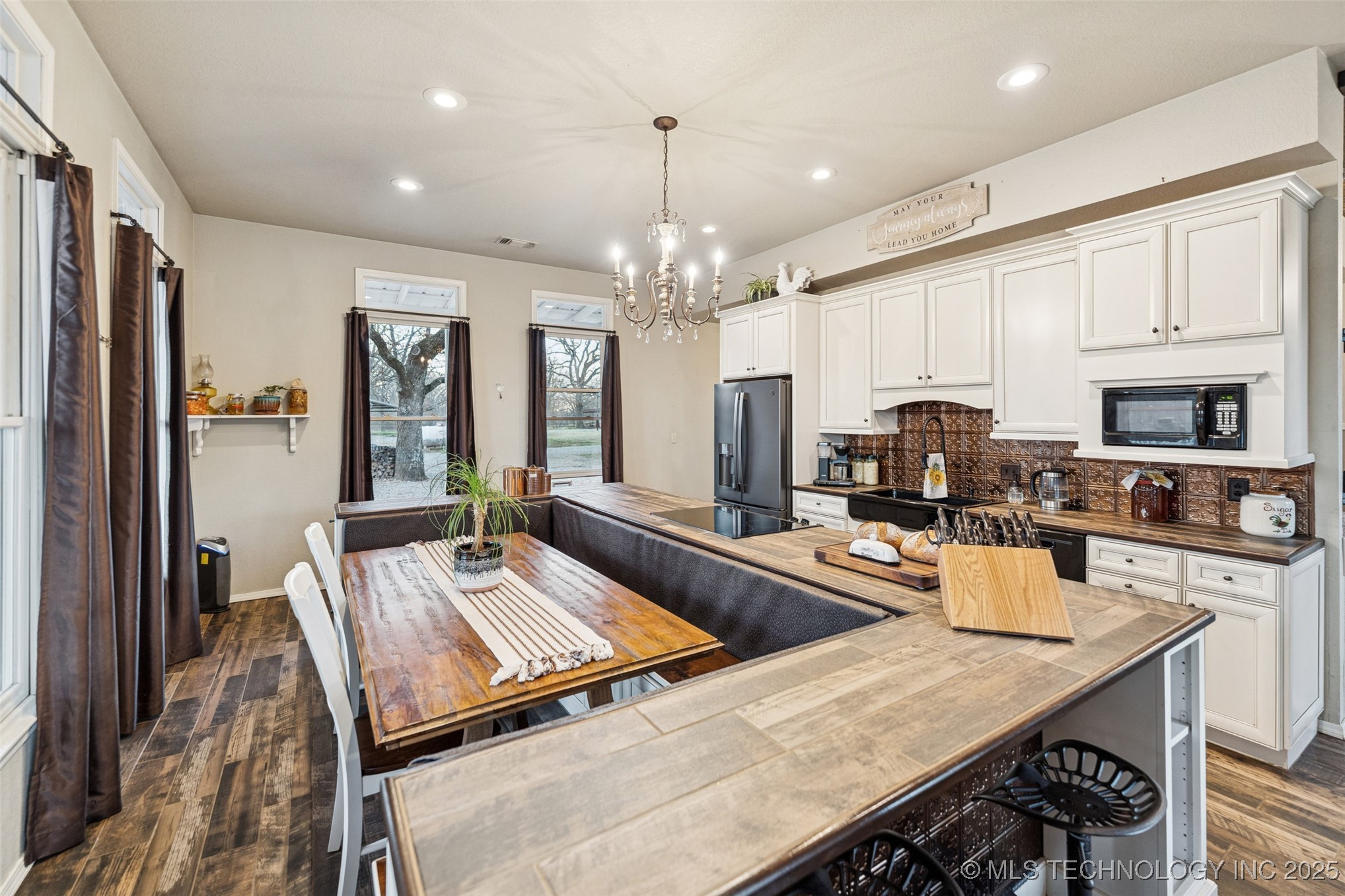 5558 N 441 Adair OK 74330