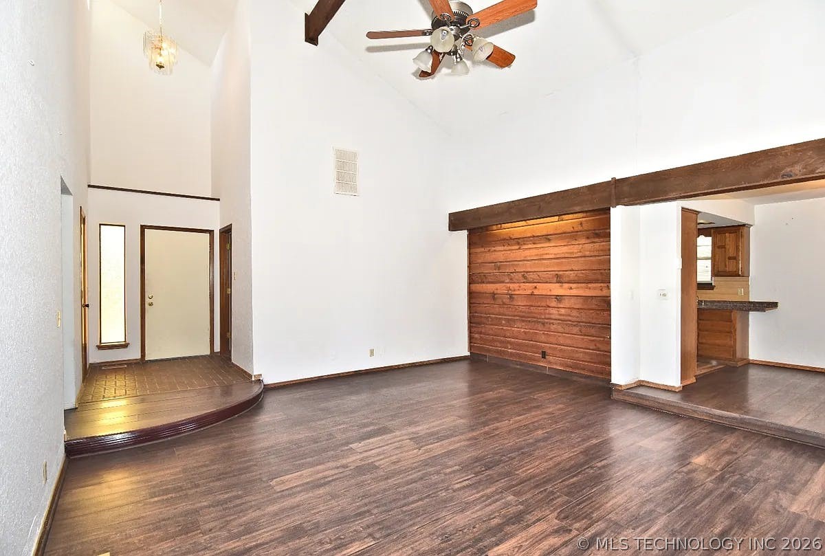 2208 W Memphis Street Broken Arrow OK 74012