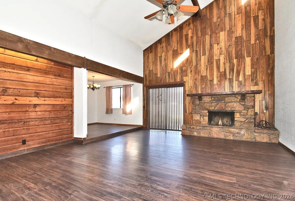 2208 W Memphis Street Broken Arrow OK 74012