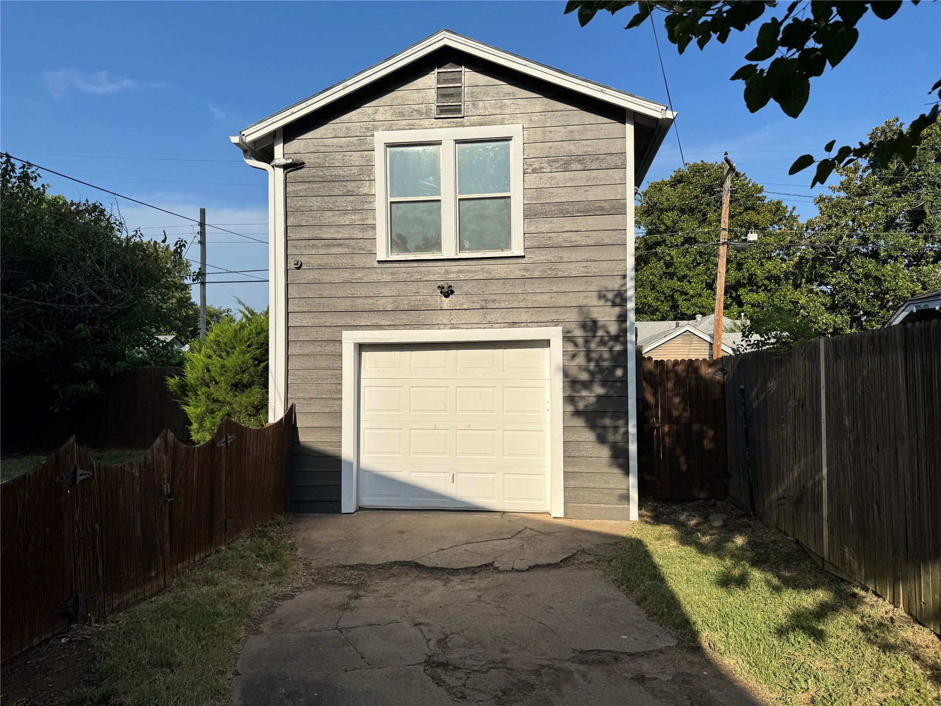 1343 S Florence Place Tulsa OK 74104