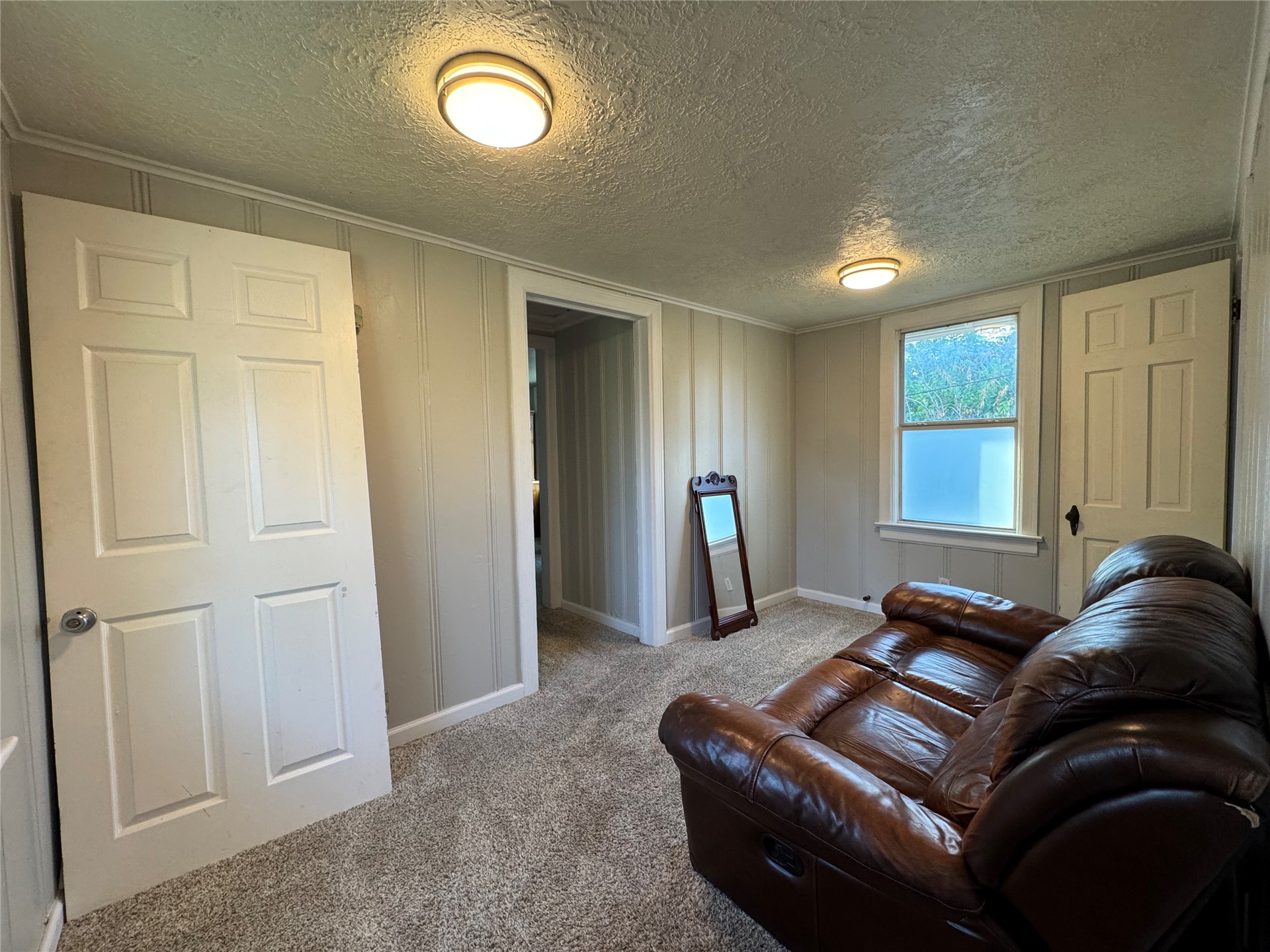 1343 S Florence Place Tulsa OK 74104