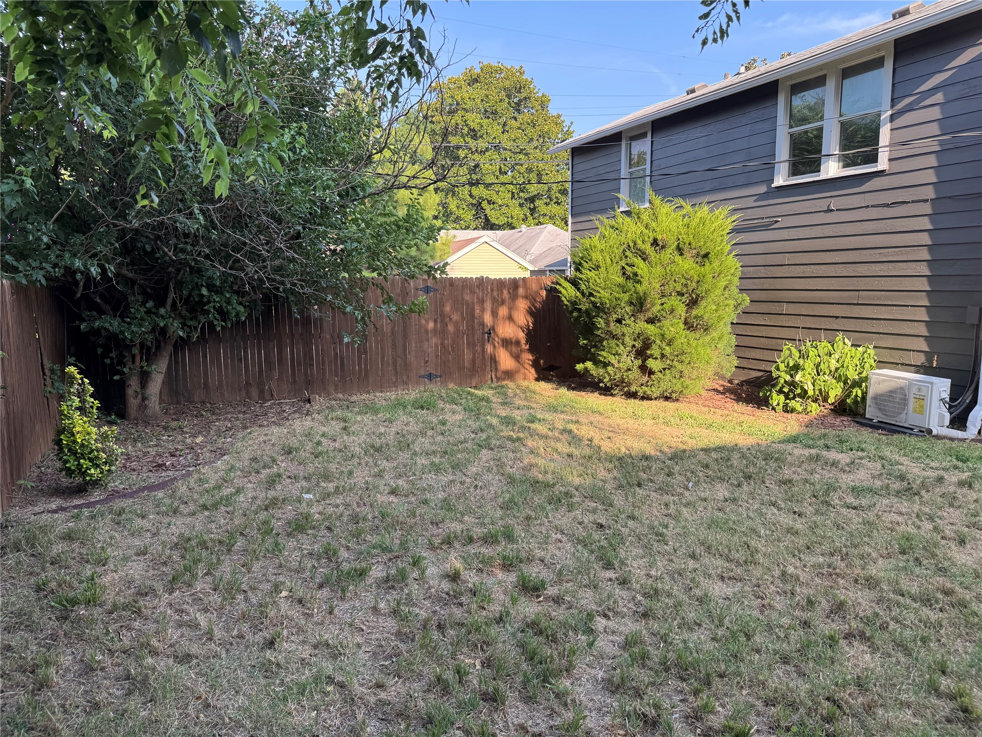 1343 S Florence Place Tulsa OK 74104