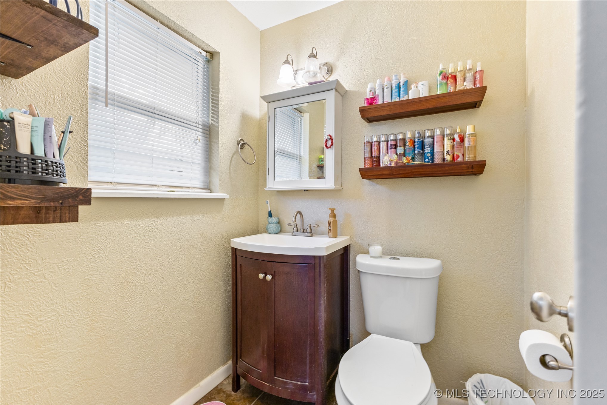 221 S Harvey Ada OK 74820