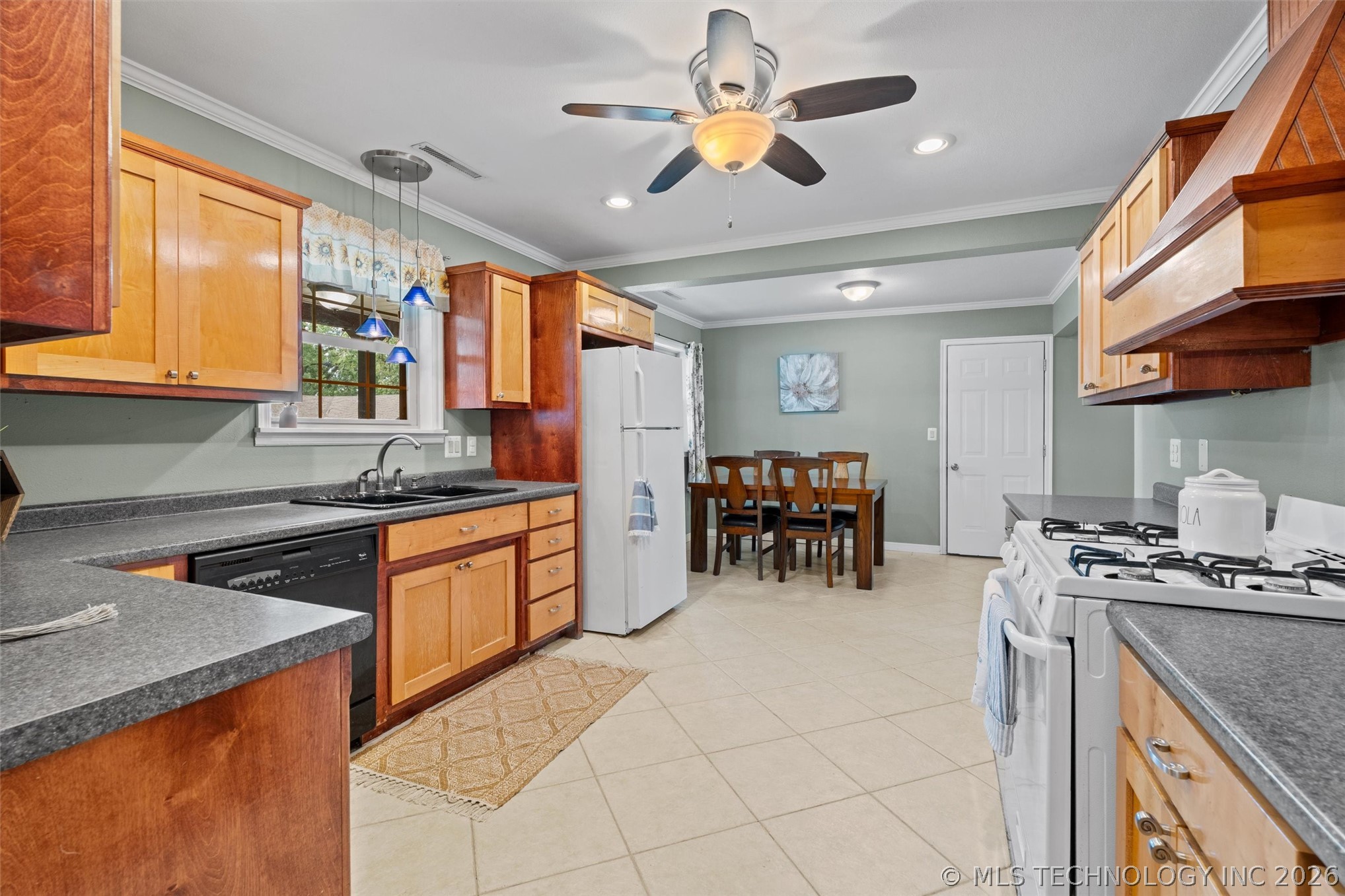 3608 Velma Drive Bartlesville OK 74006