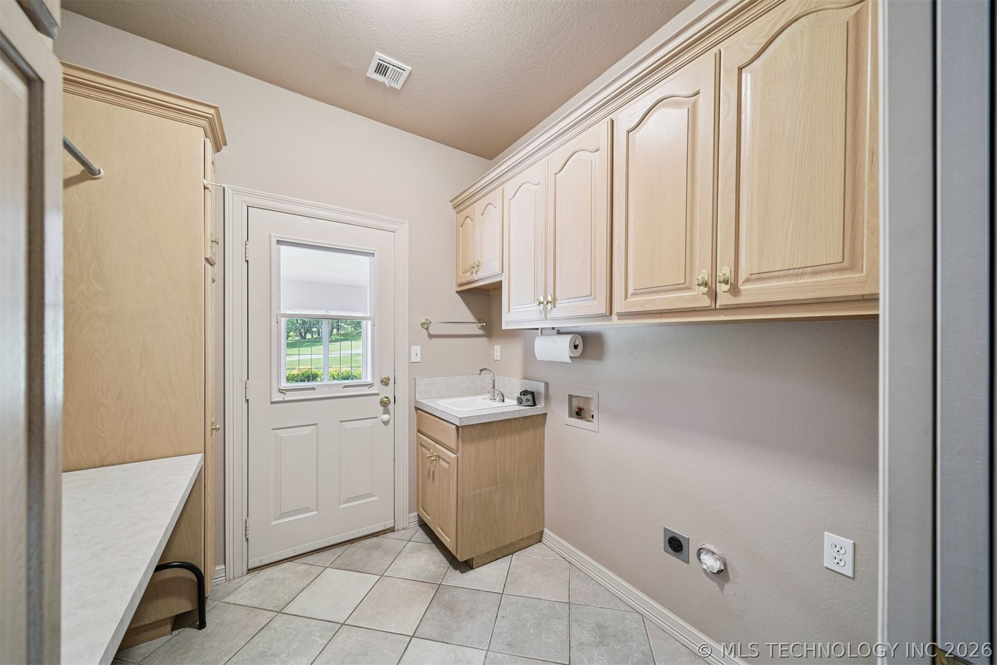 201 W Deer Valley Drive Catoosa OK 74015