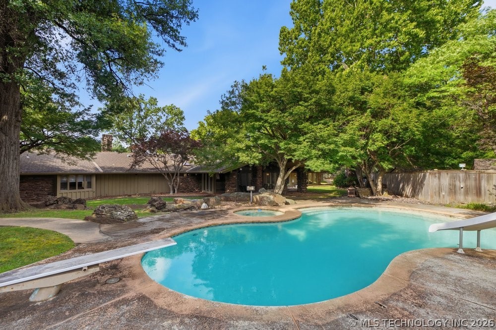 3701 S Atlanta Place Tulsa OK 74105