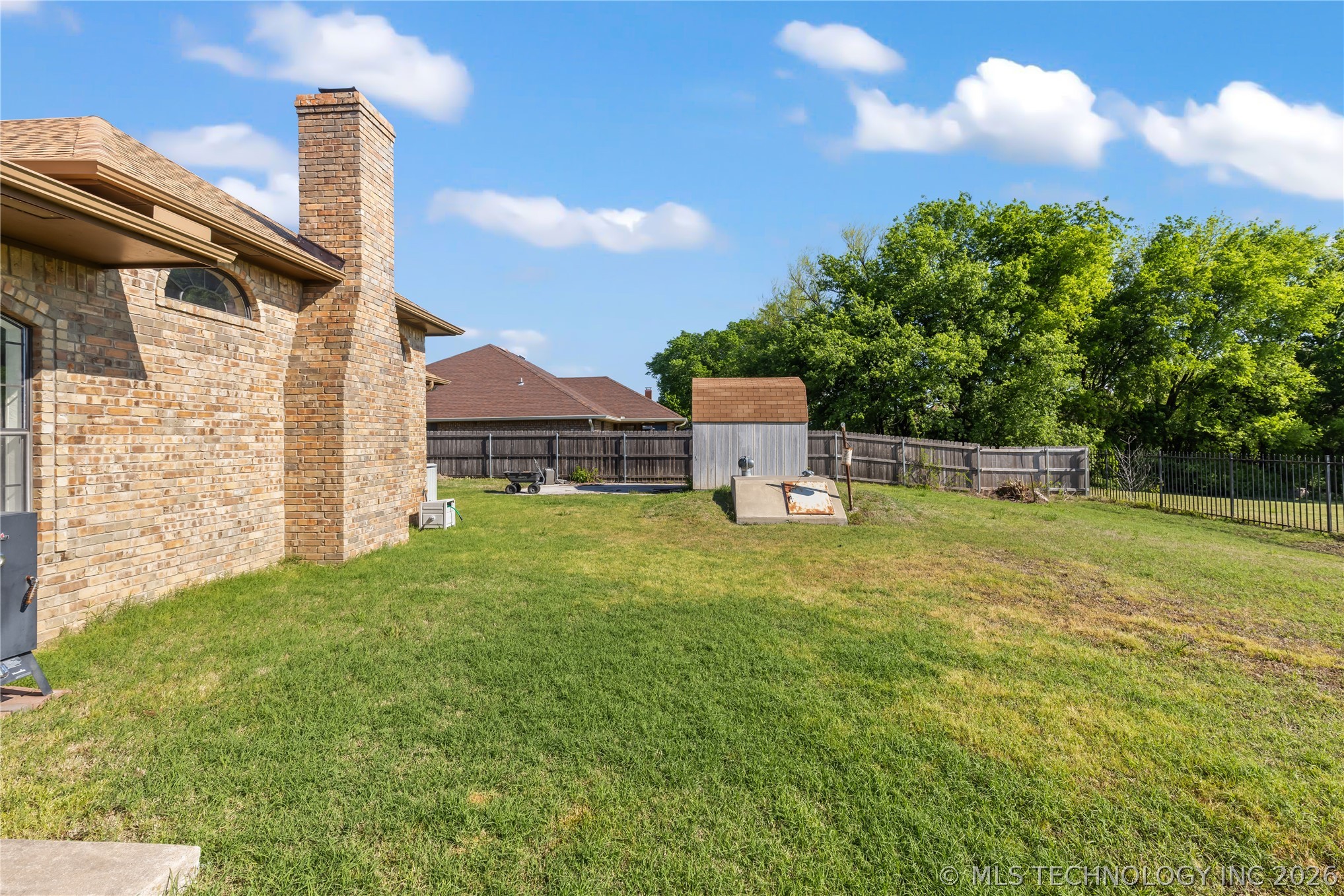 1614 Southern Hills Drive Ardmore OK 73401