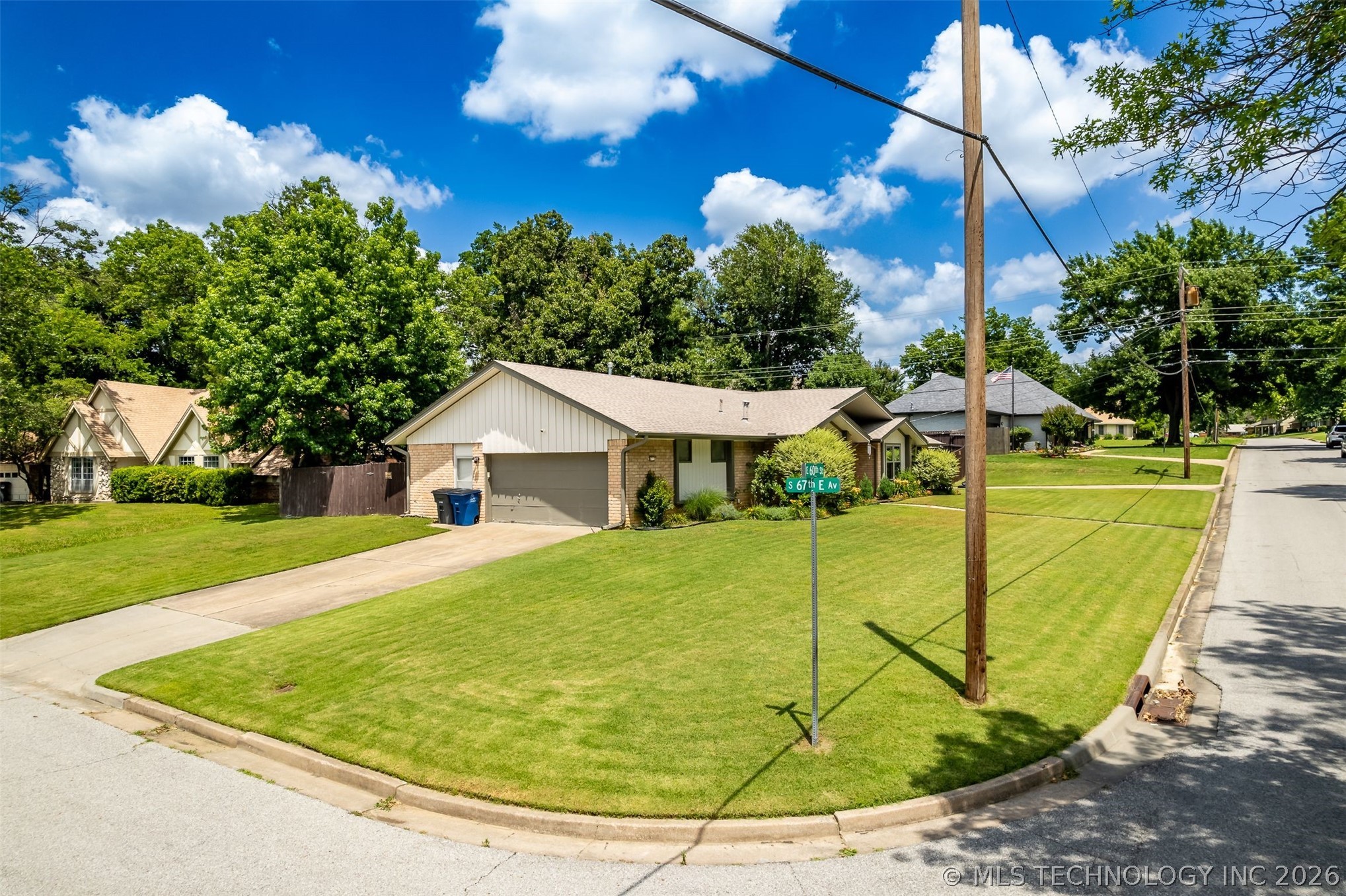 6711 E 60th Street Tulsa OK 74145
