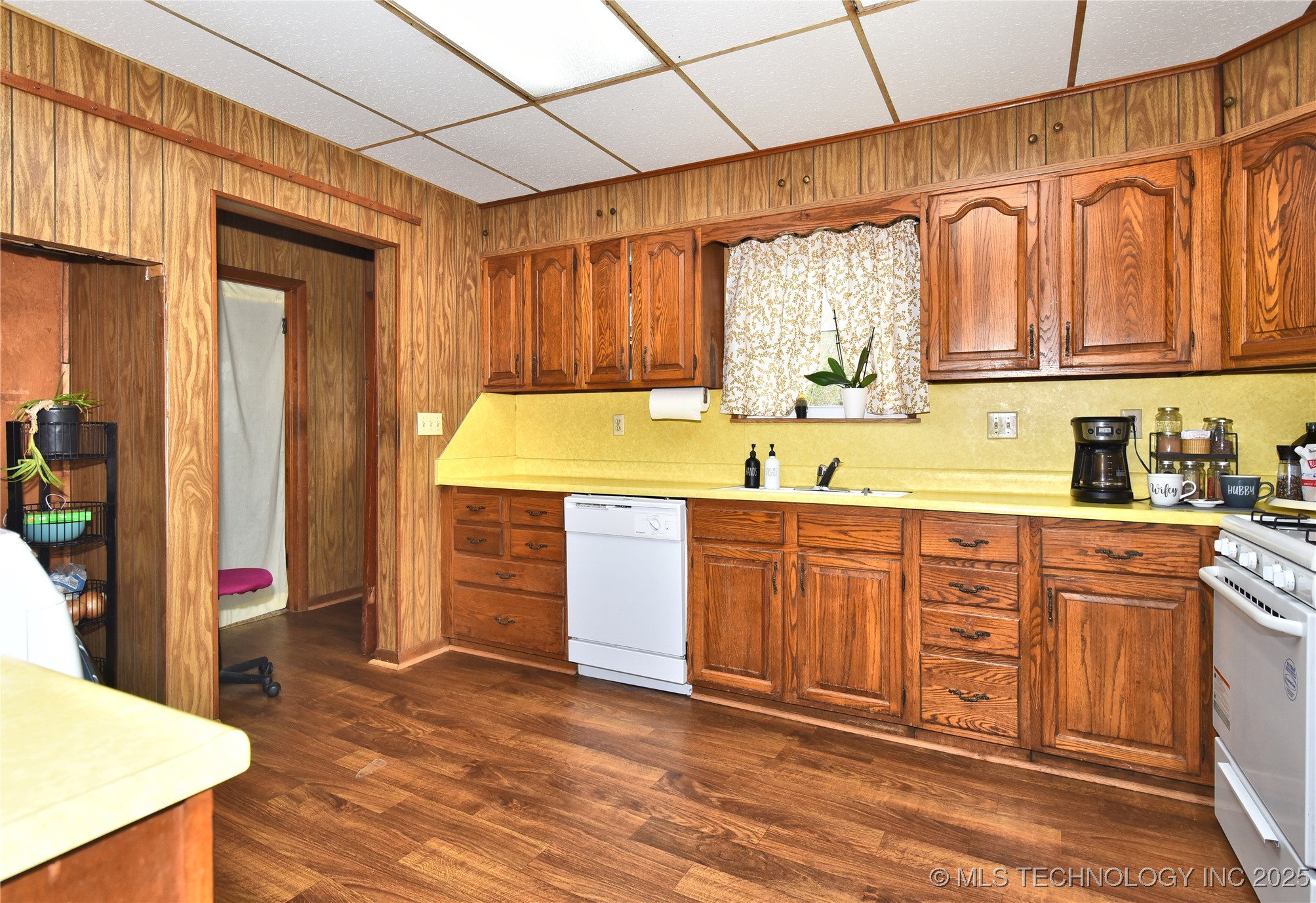 807 S Price Avenue Hominy OK 74035