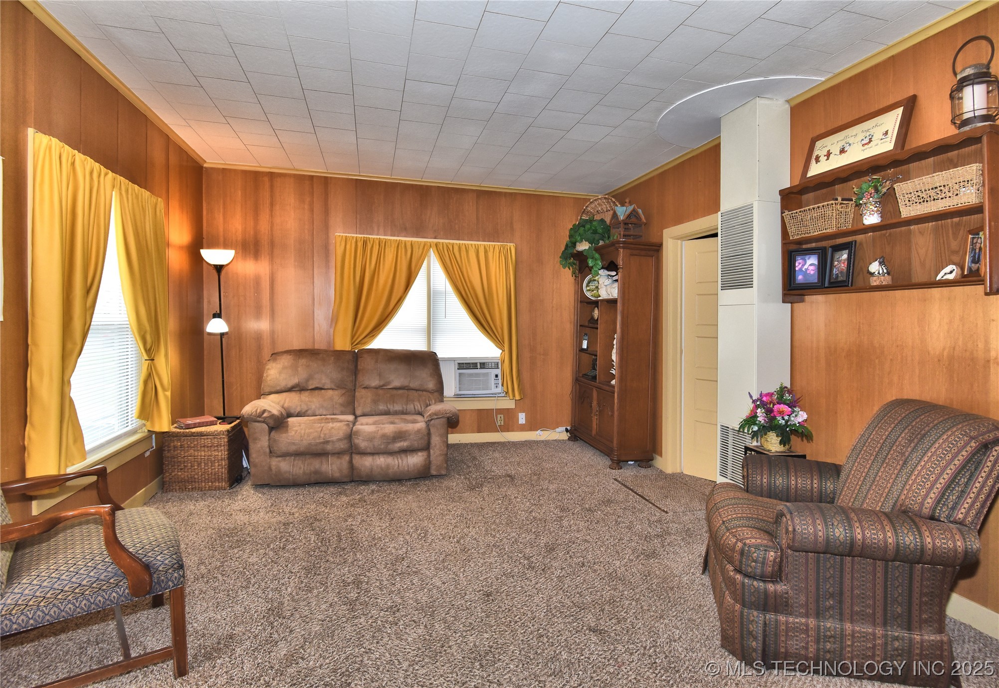 807 S Price Avenue Hominy OK 74035