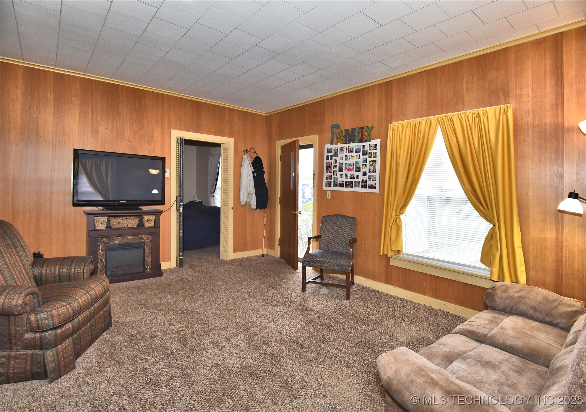 807 S Price Avenue Hominy OK 74035
