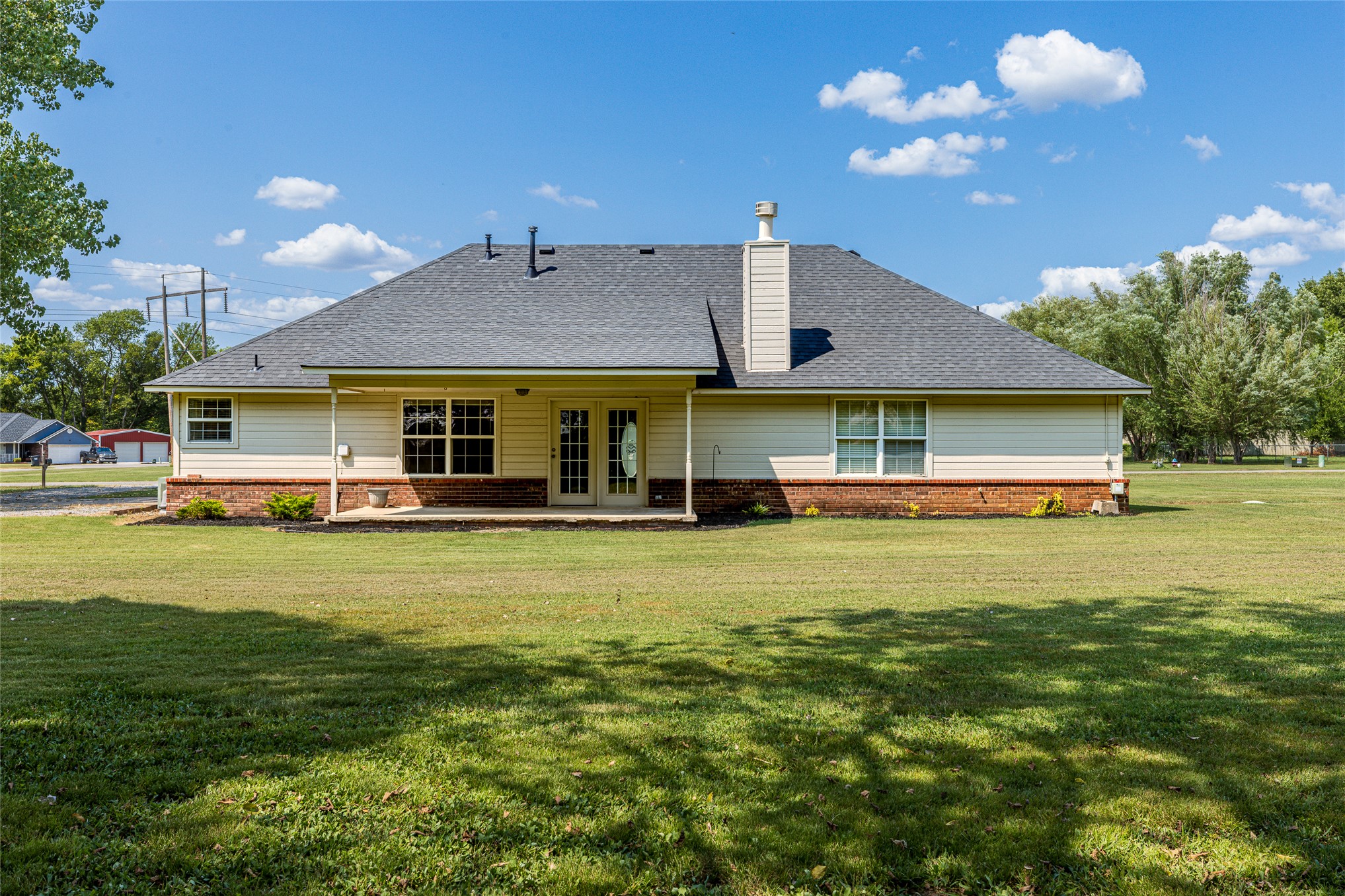8202 E Lindy Lane Claremore OK 74019