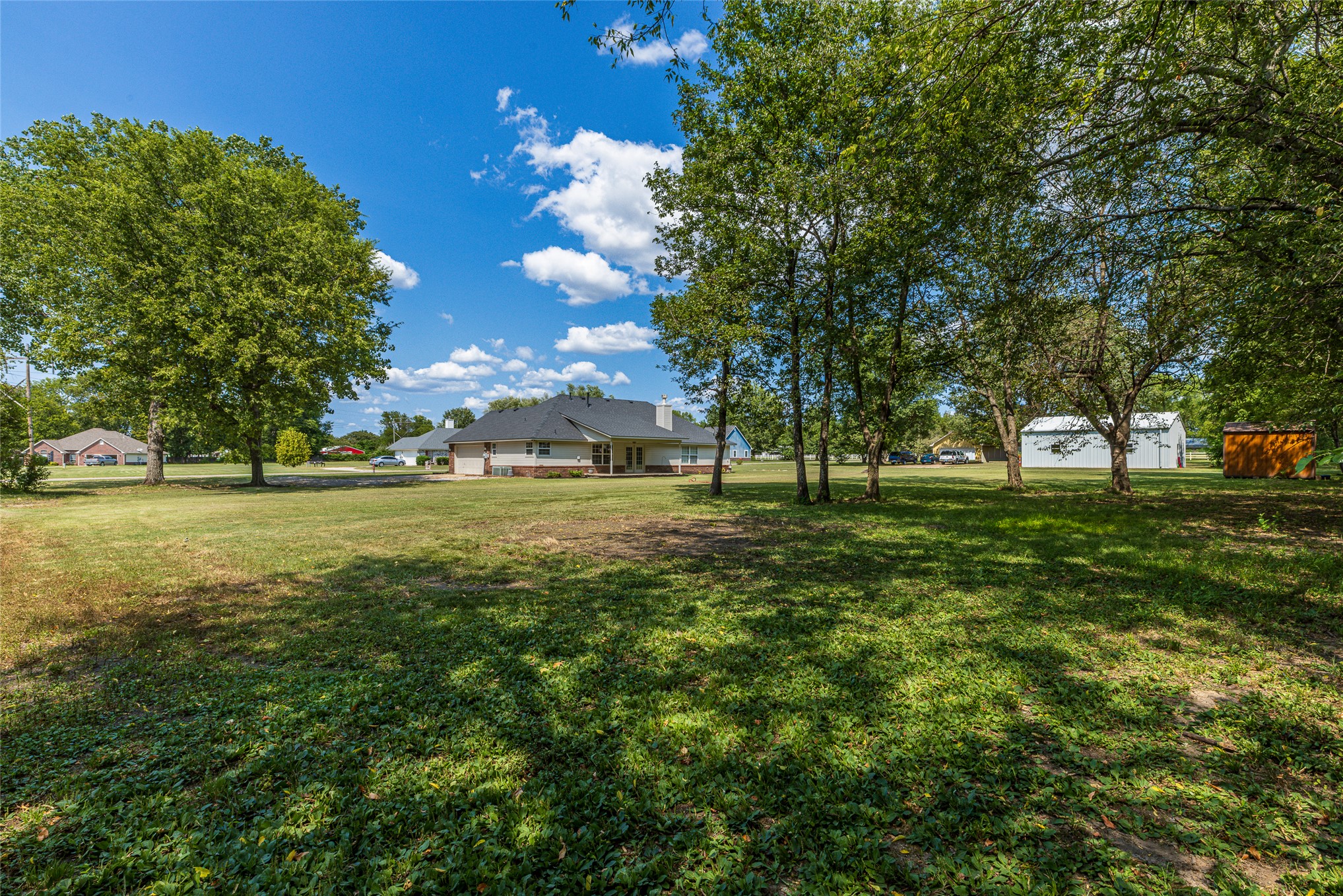 8202 E Lindy Lane Claremore OK 74019