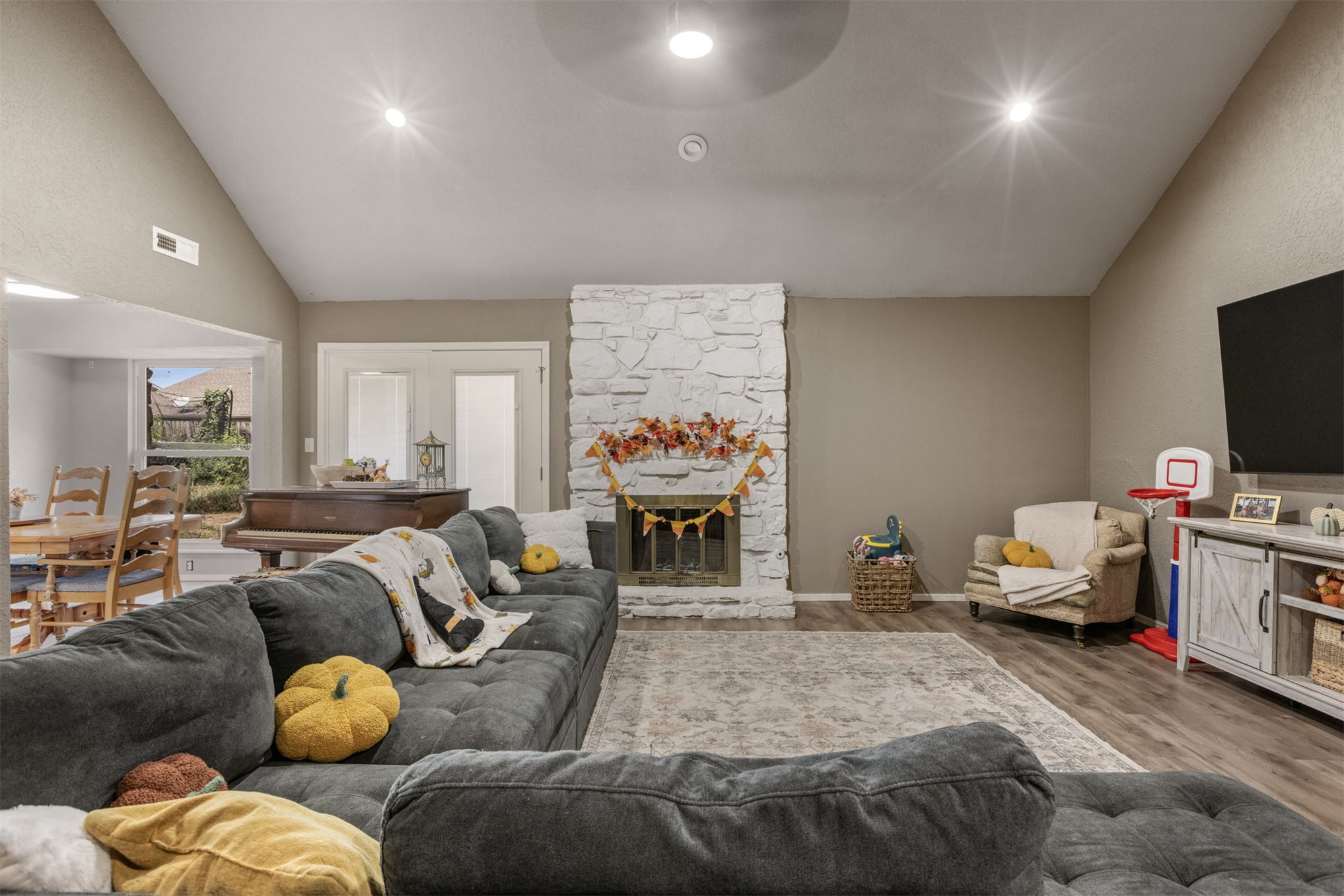 512 W Roanoke Street Broken Arrow OK 74011