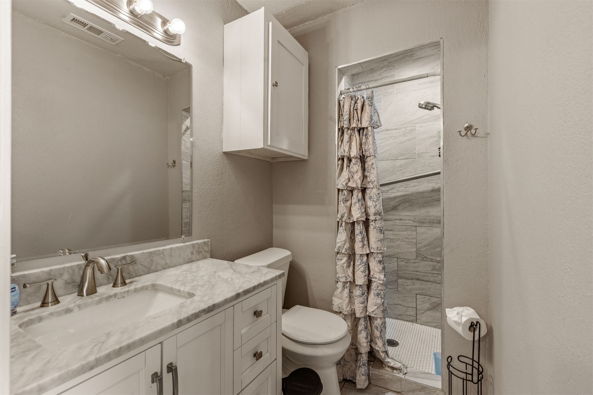 512 W Roanoke Street Broken Arrow OK 74011