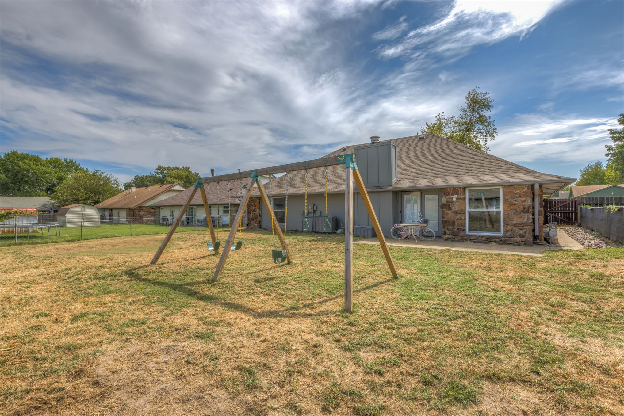 512 W Roanoke Street Broken Arrow OK 74011