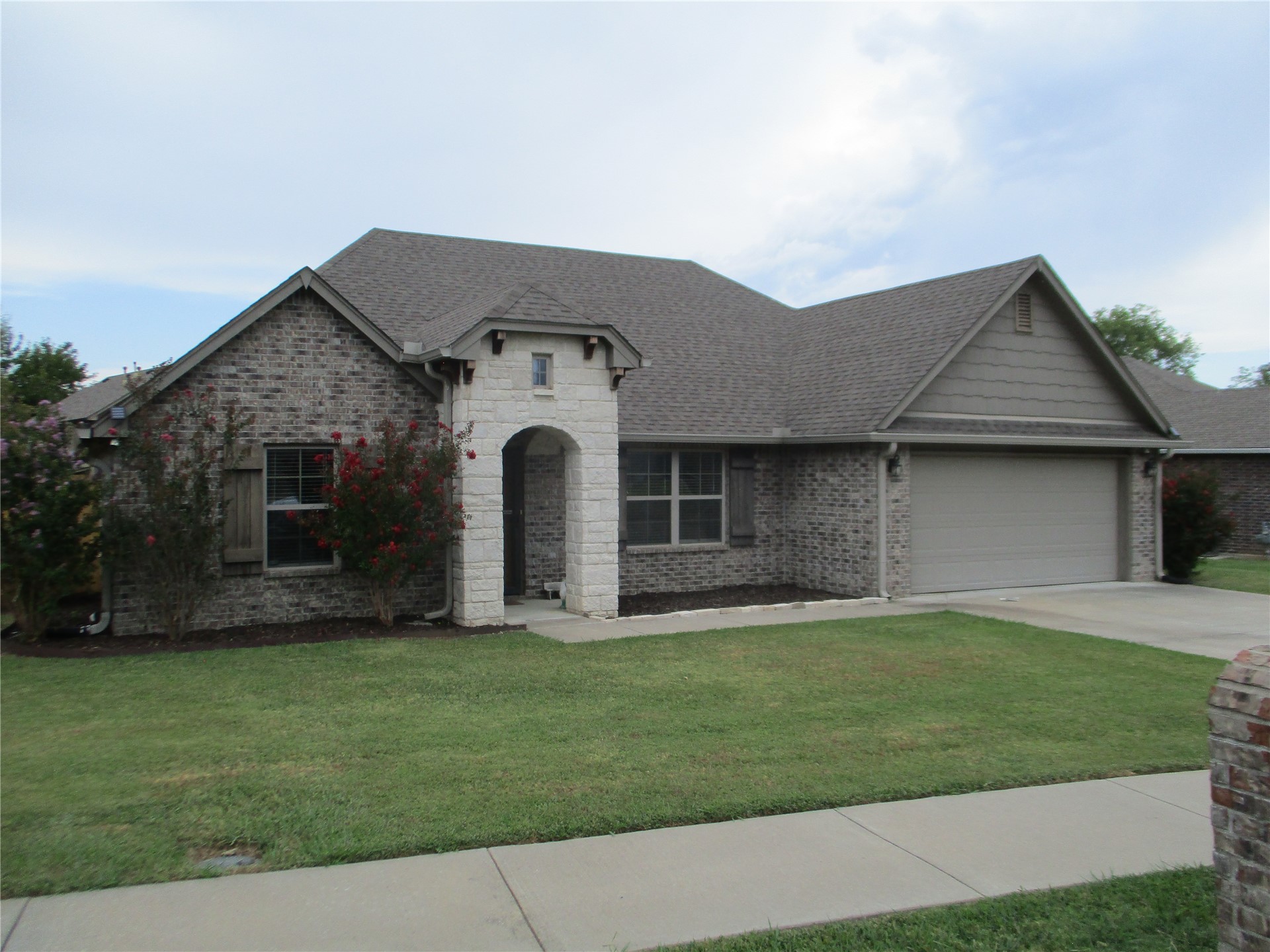 1008 Midway Road Claremore OK 74019