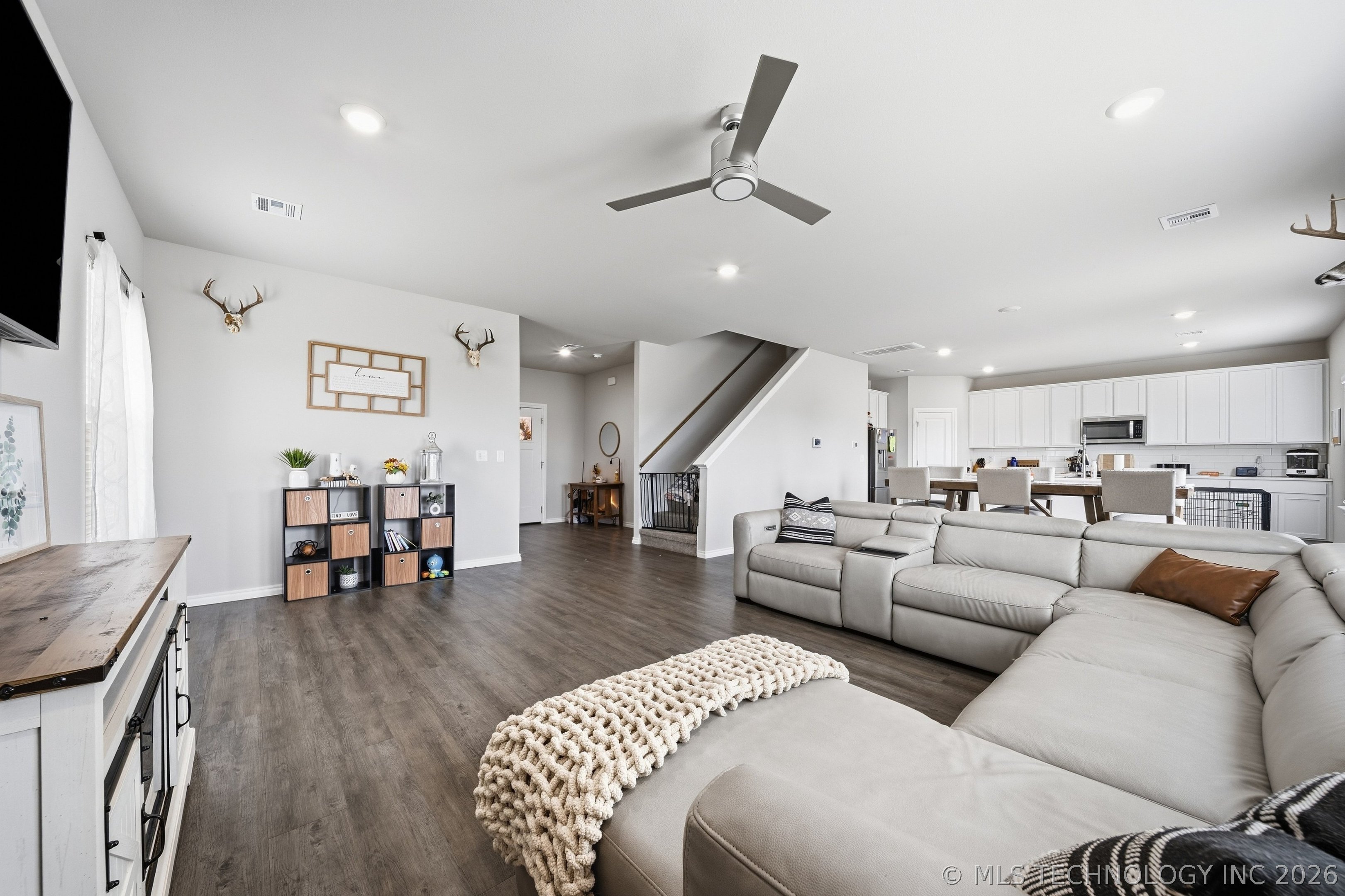 513 S Buffalo Street Skiatook OK 74070