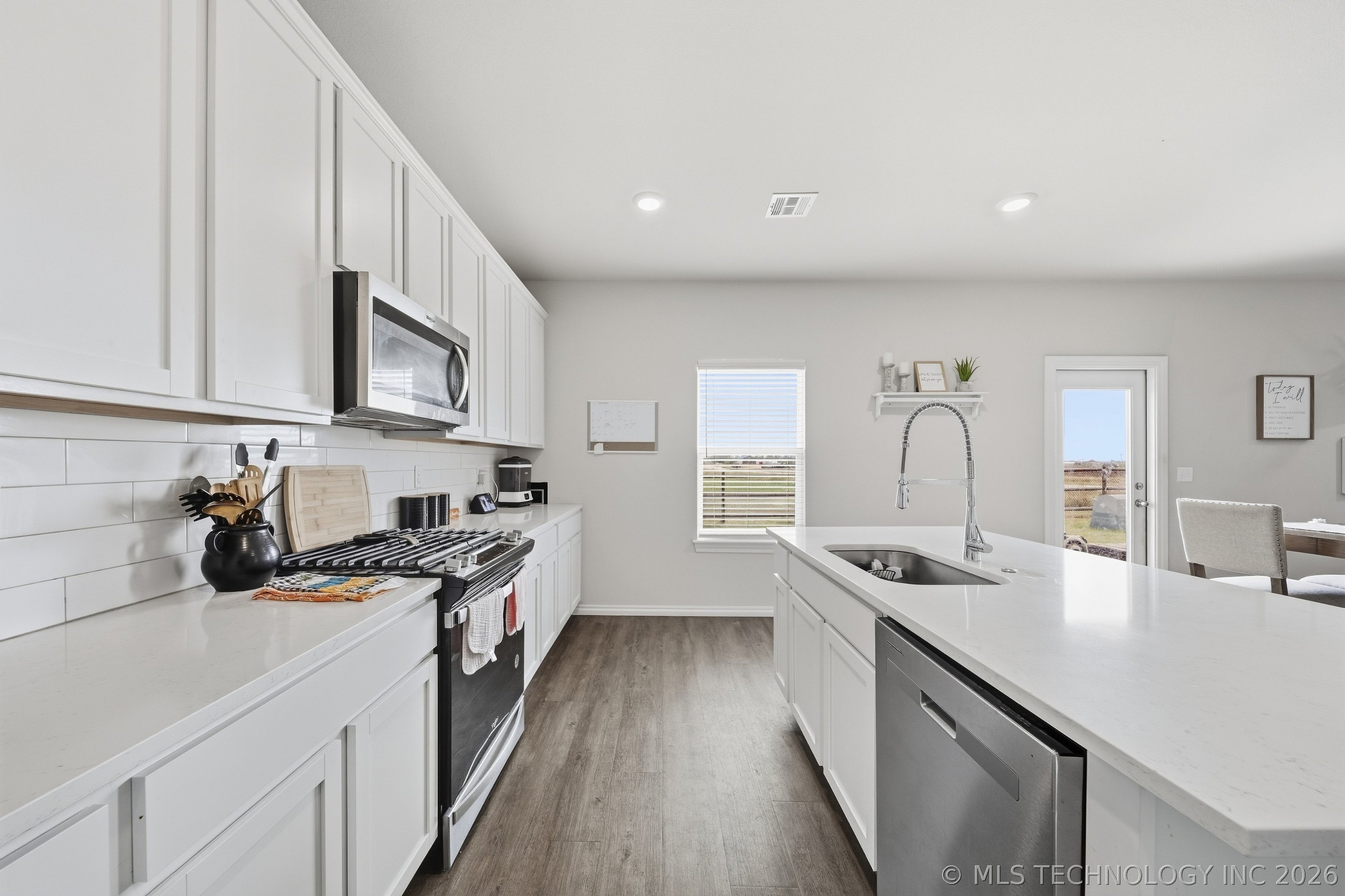 513 S Buffalo Street Skiatook OK 74070
