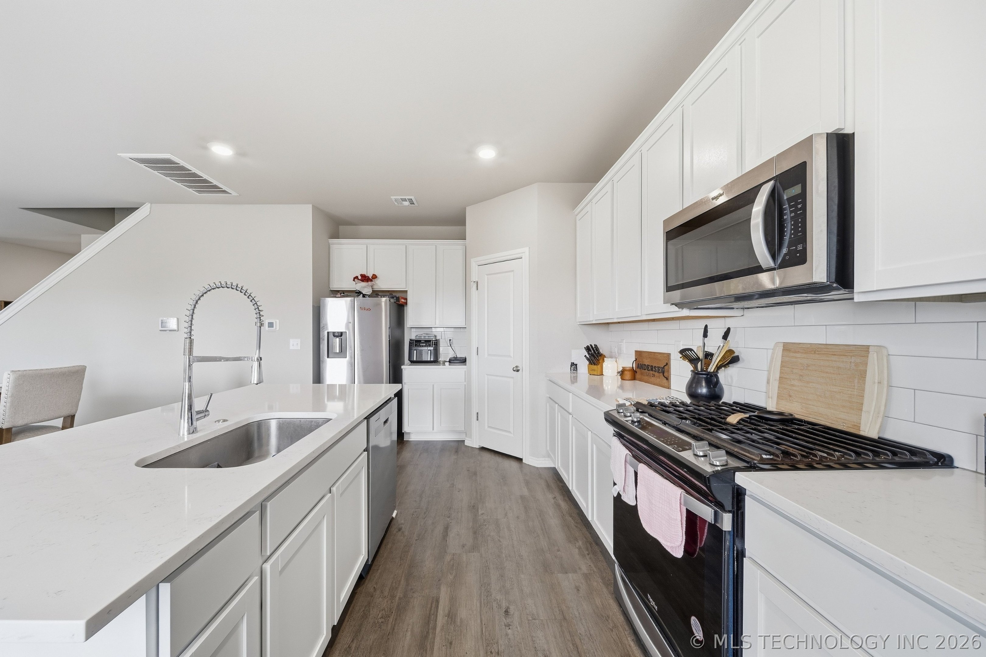 513 S Buffalo Street Skiatook OK 74070