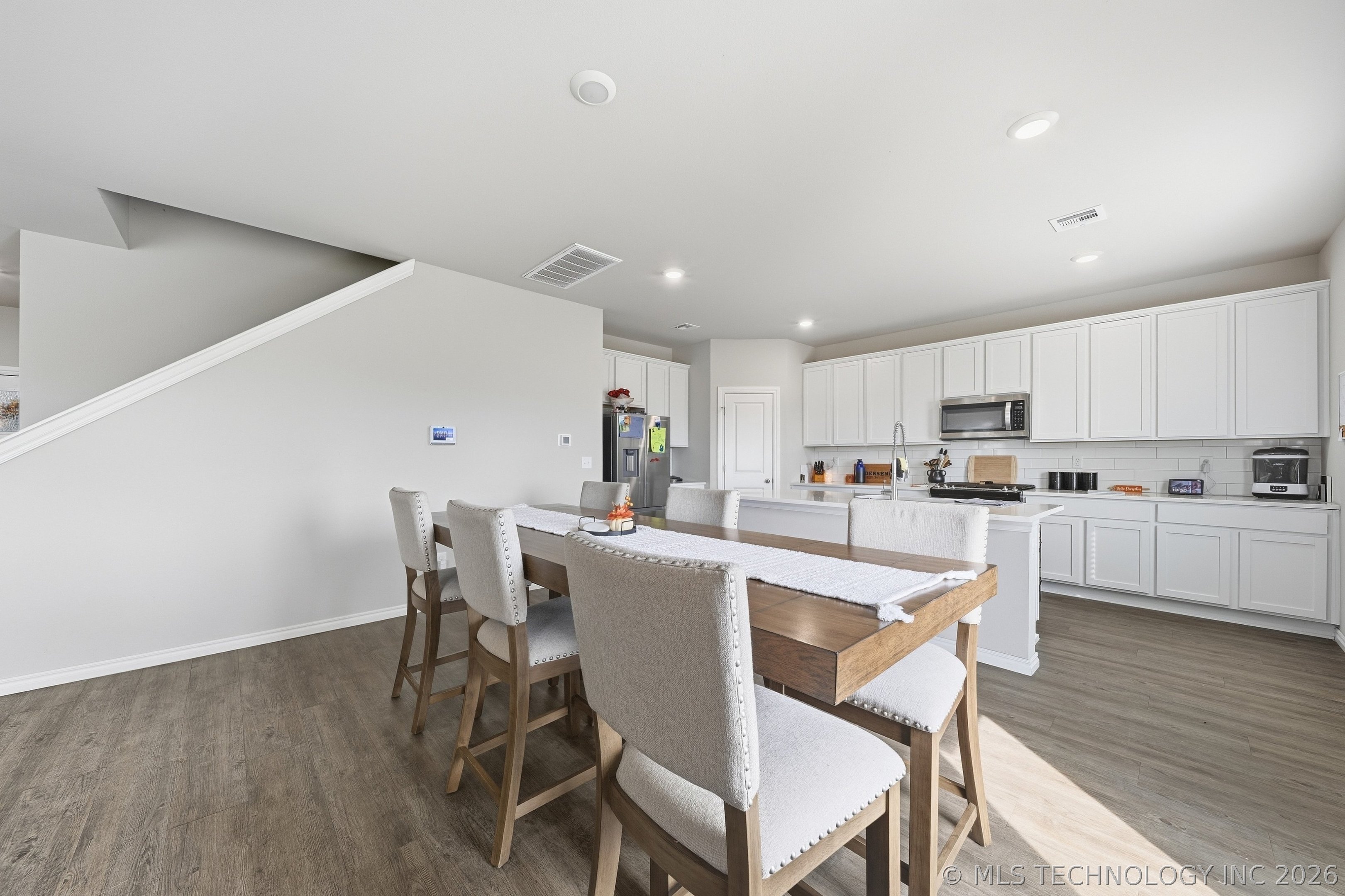 513 S Buffalo Street Skiatook OK 74070