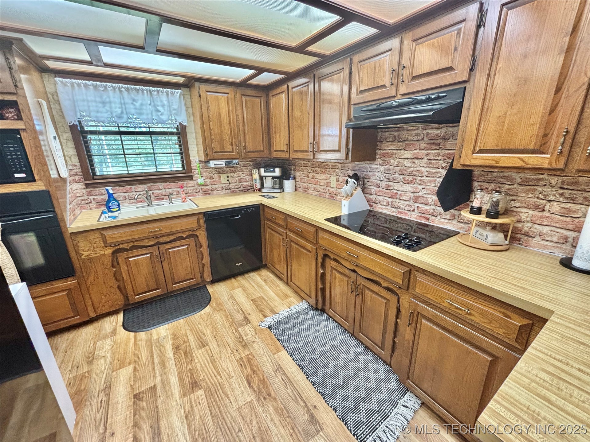 1710 E Old Military Road Stigler OK 74462