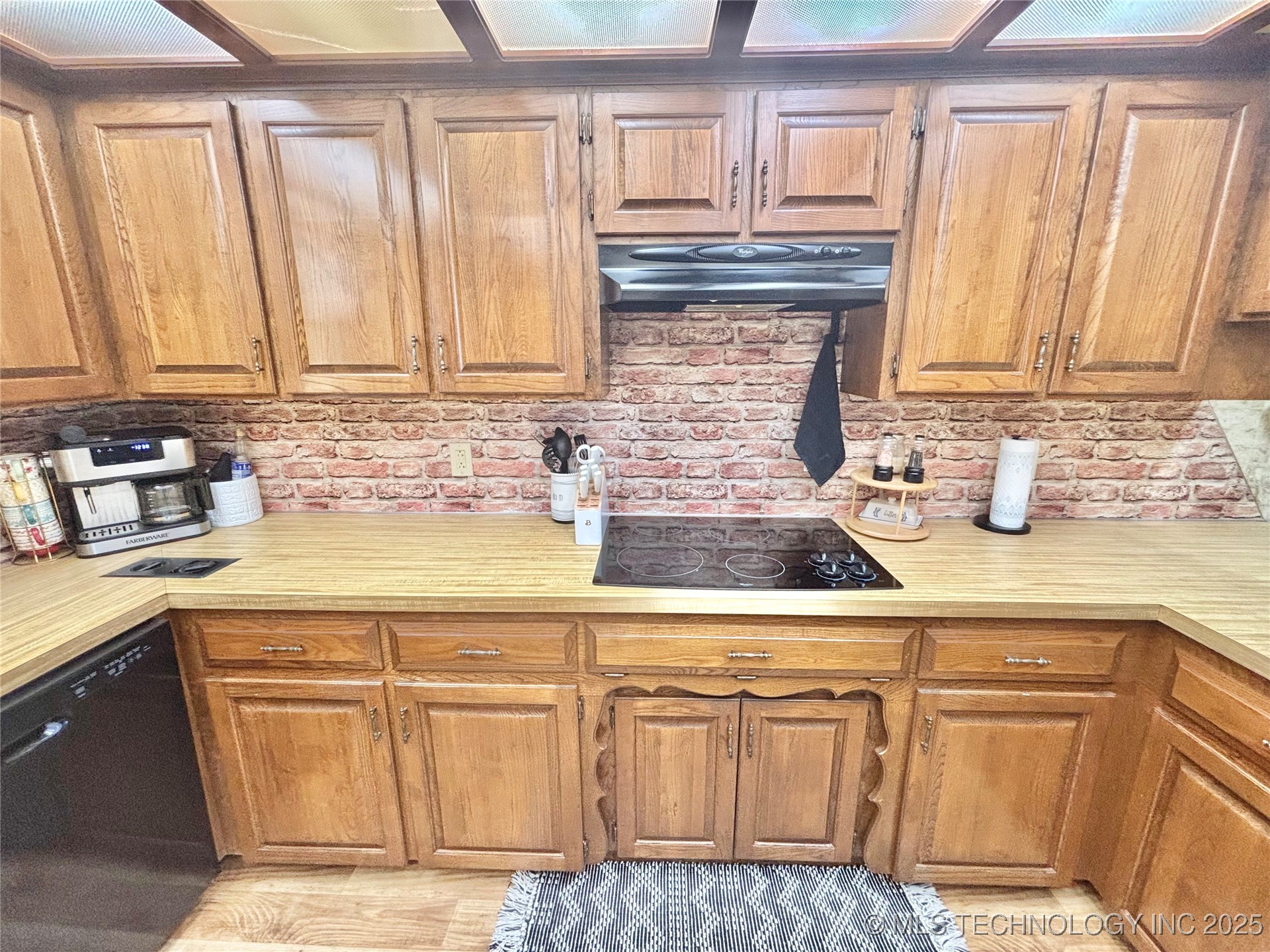 1710 E Old Military Road Stigler OK 74462