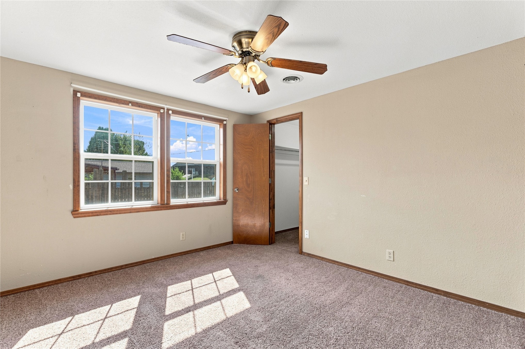 212 Duncan Avenue Checotah OK 74426