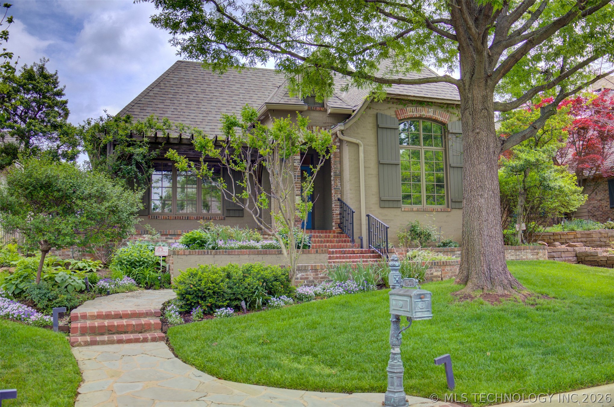 1439 S Owasso Avenue Tulsa OK 74120