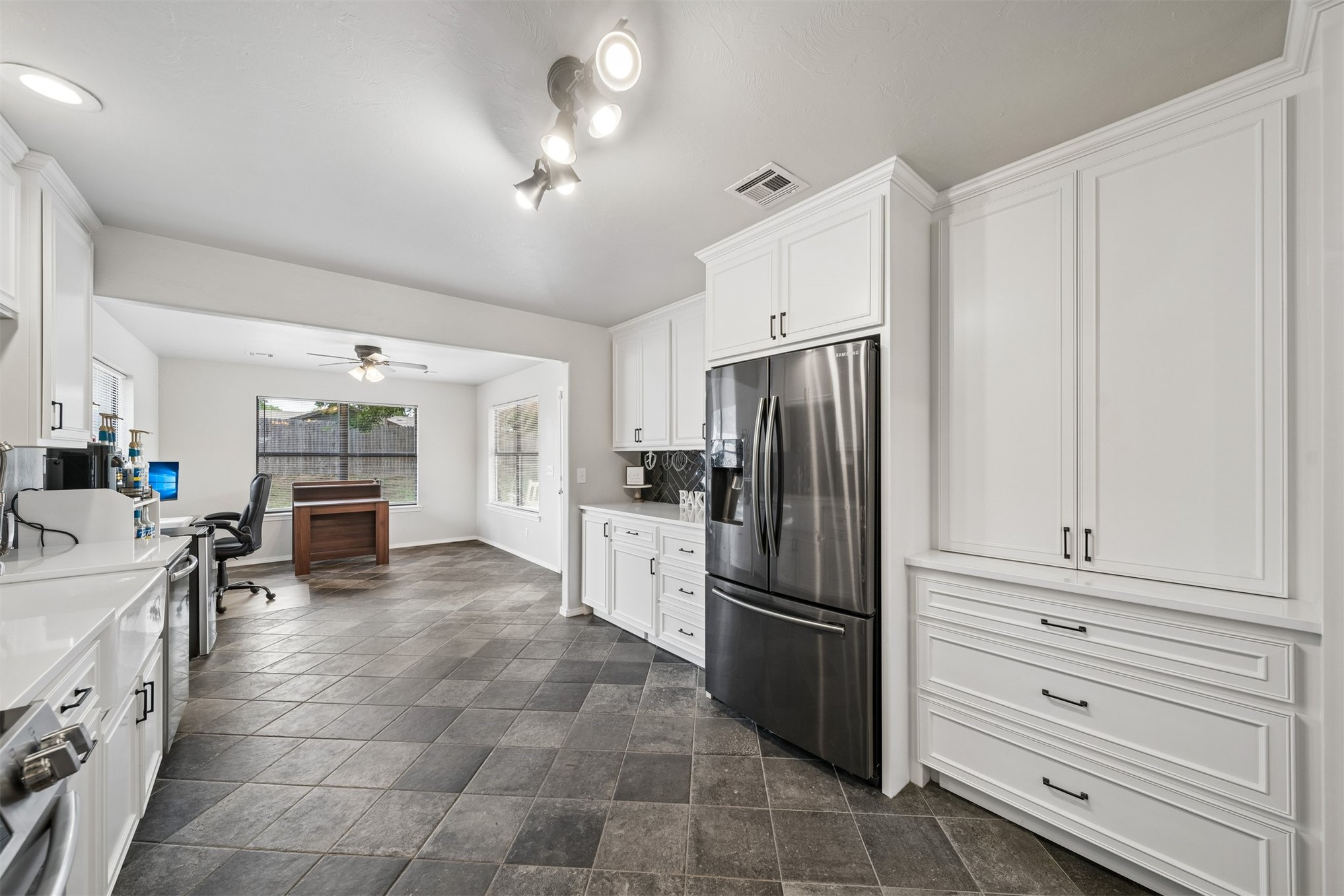 1111 Crozier Street Perkins OK 74059