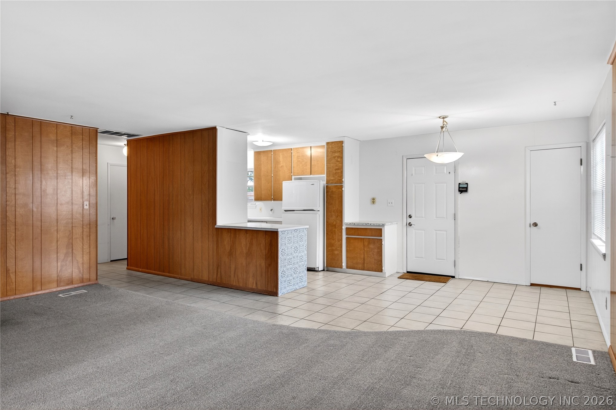 8705 E 46th Place Tulsa OK 74145