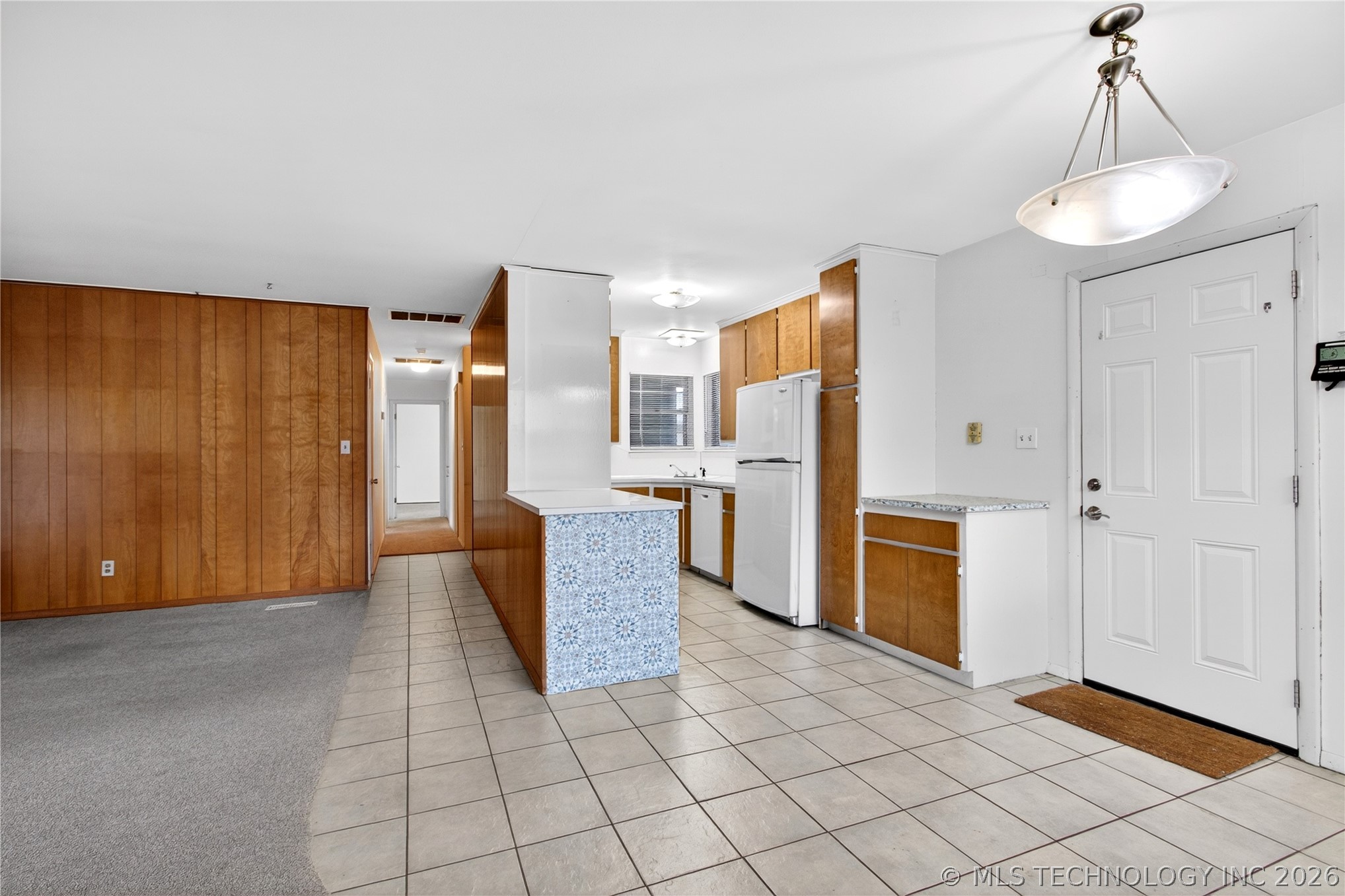 8705 E 46th Place Tulsa OK 74145