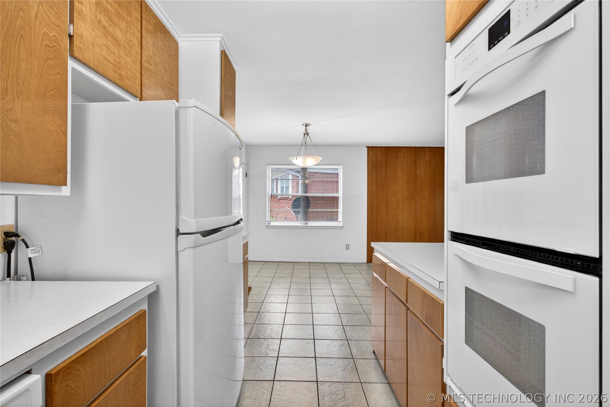 8705 E 46th Place Tulsa OK 74145