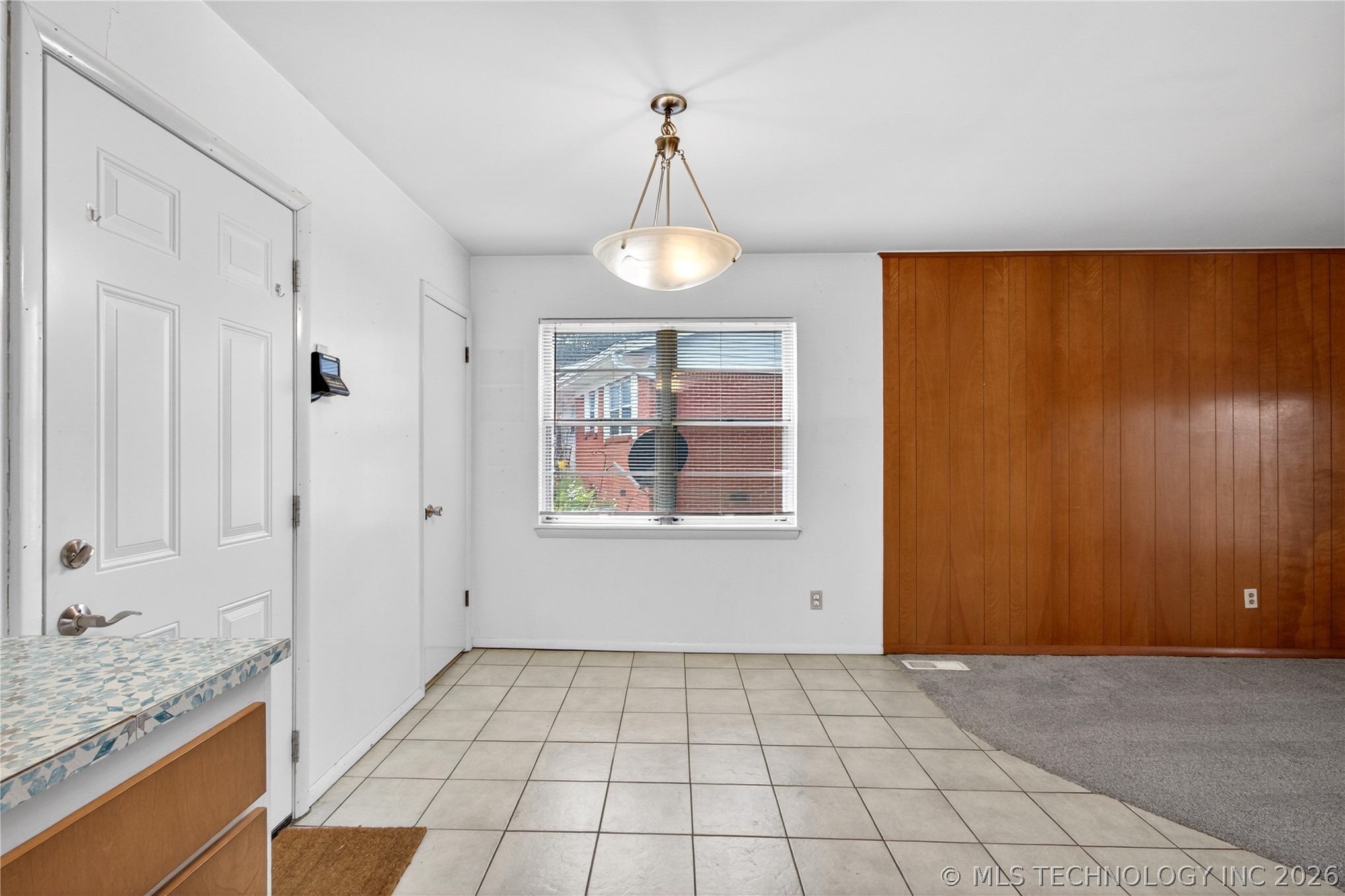 8705 E 46th Place Tulsa OK 74145