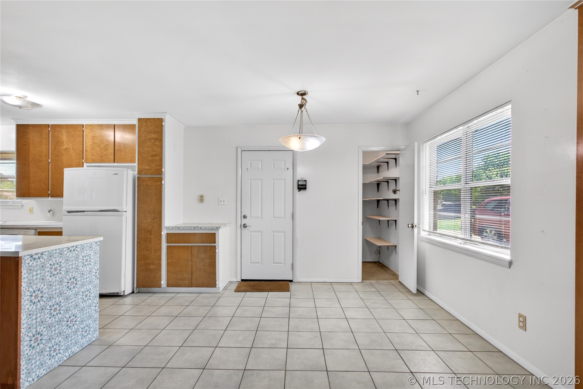 8705 E 46th Place Tulsa OK 74145