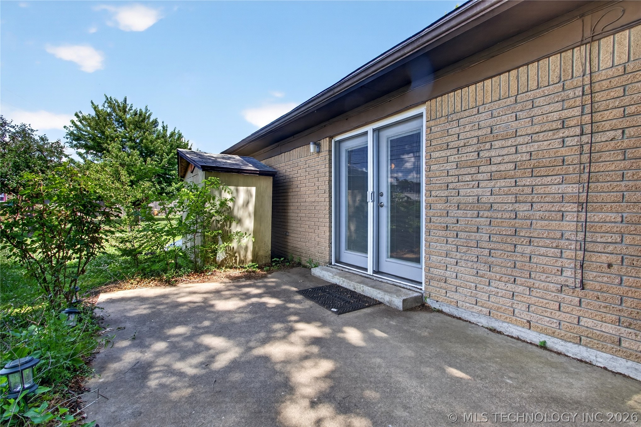 8705 E 46th Place Tulsa OK 74145