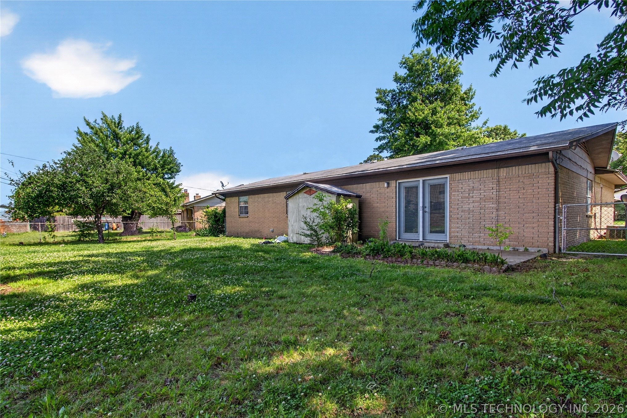 8705 E 46th Place Tulsa OK 74145