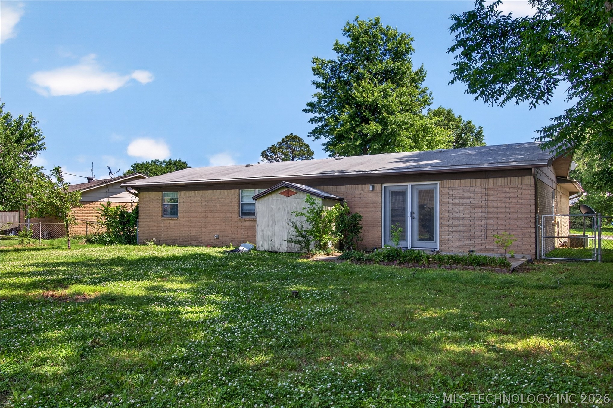8705 E 46th Place Tulsa OK 74145