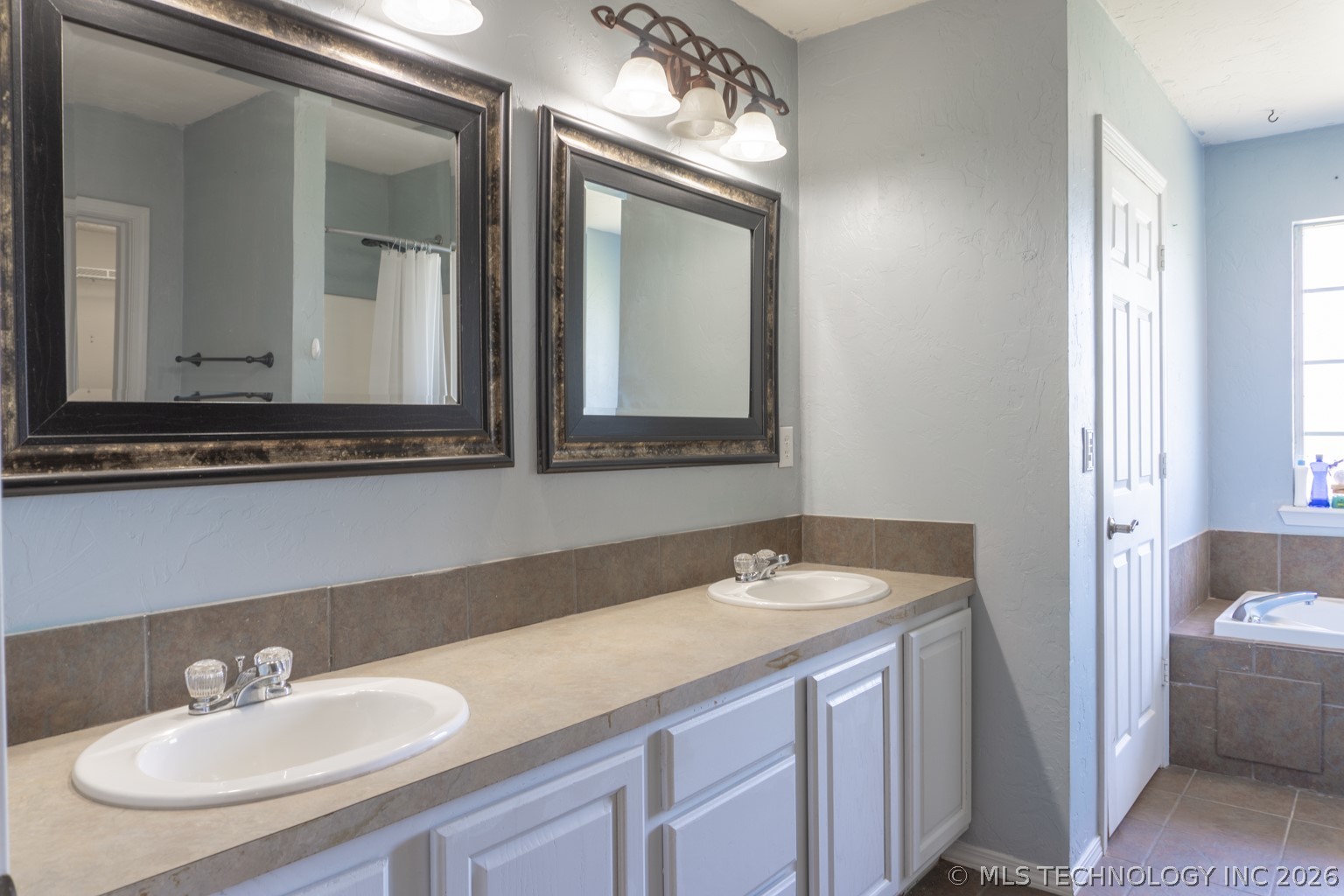 1702 W 21st Stillwater OK 74074