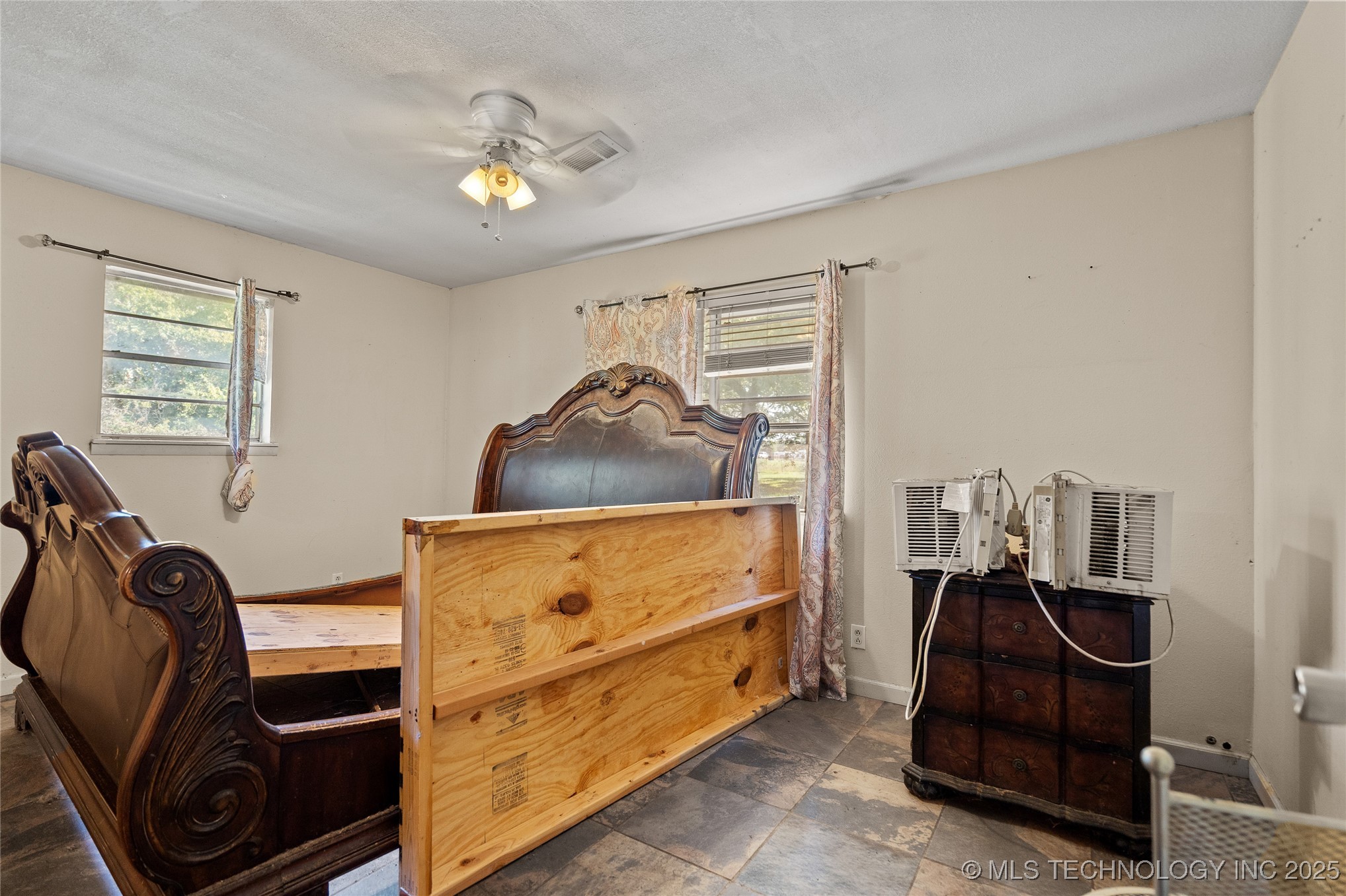 1900 Hometown Road Ardmore OK 73401