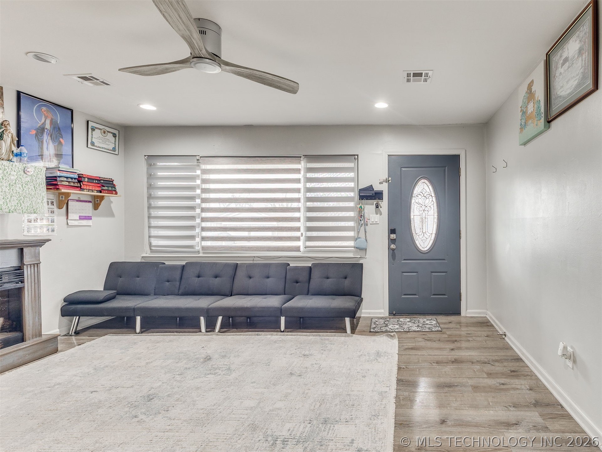 2415 W 45th Place Tulsa OK 74107