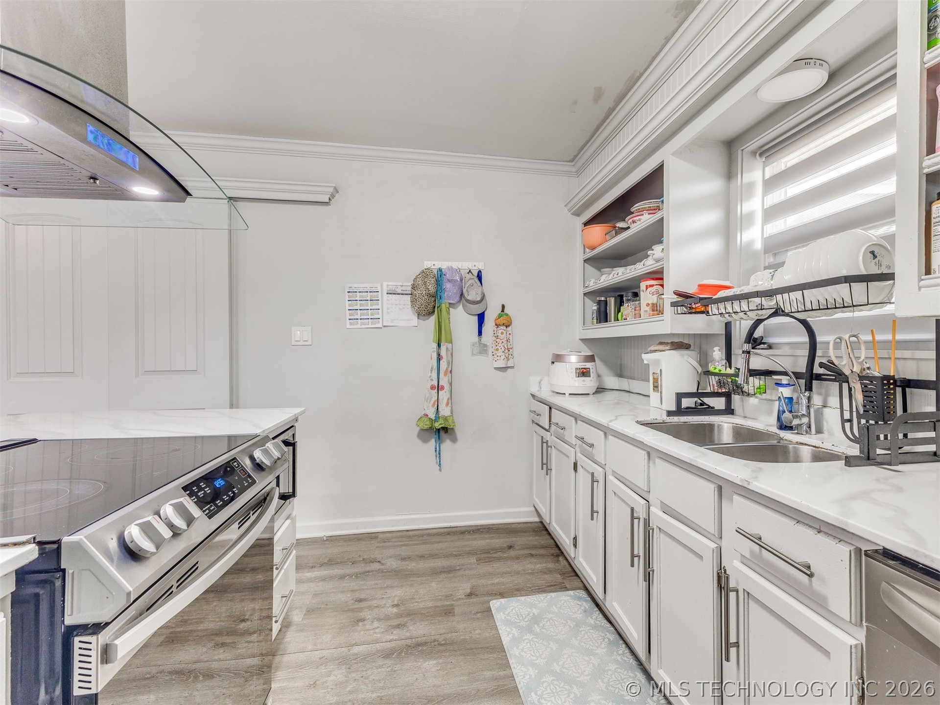 2415 W 45th Place Tulsa OK 74107
