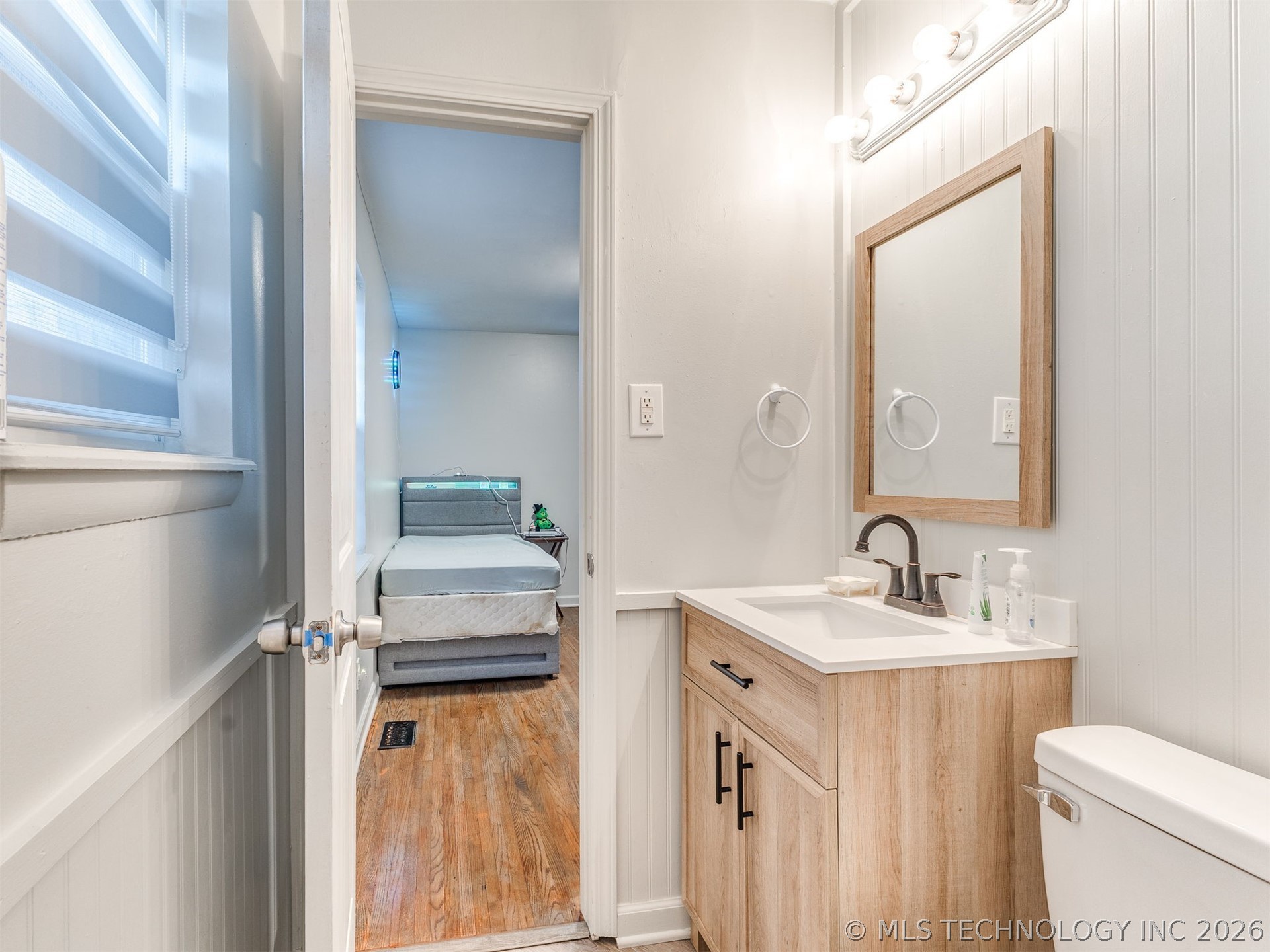 2415 W 45th Place Tulsa OK 74107