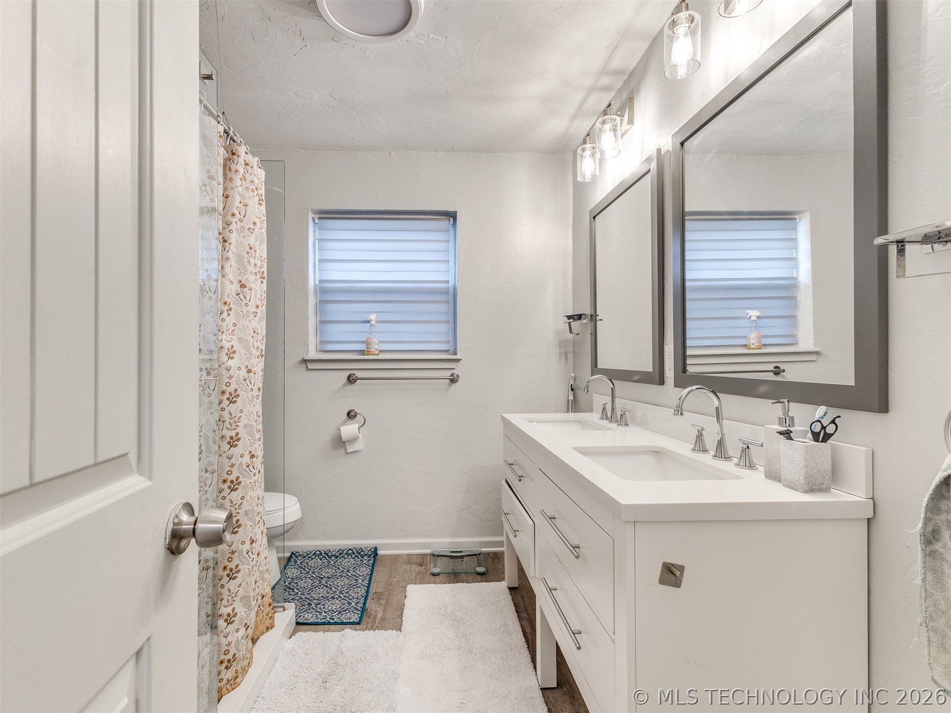 2415 W 45th Place Tulsa OK 74107