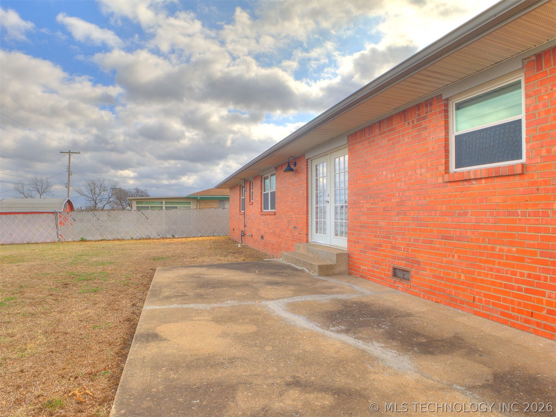 2415 W 45th Place Tulsa OK 74107