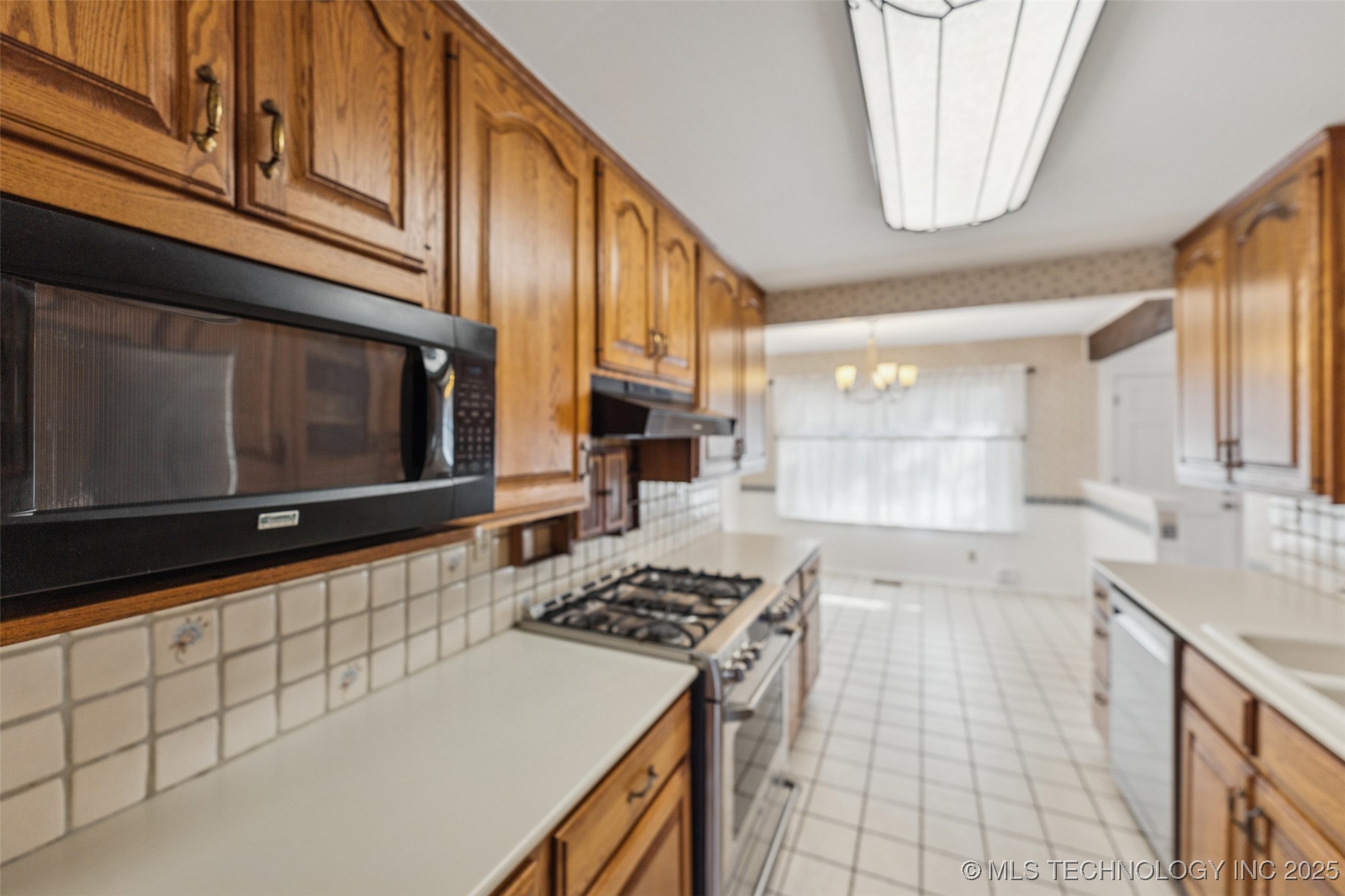 9522 E 36th Street Tulsa OK 74145